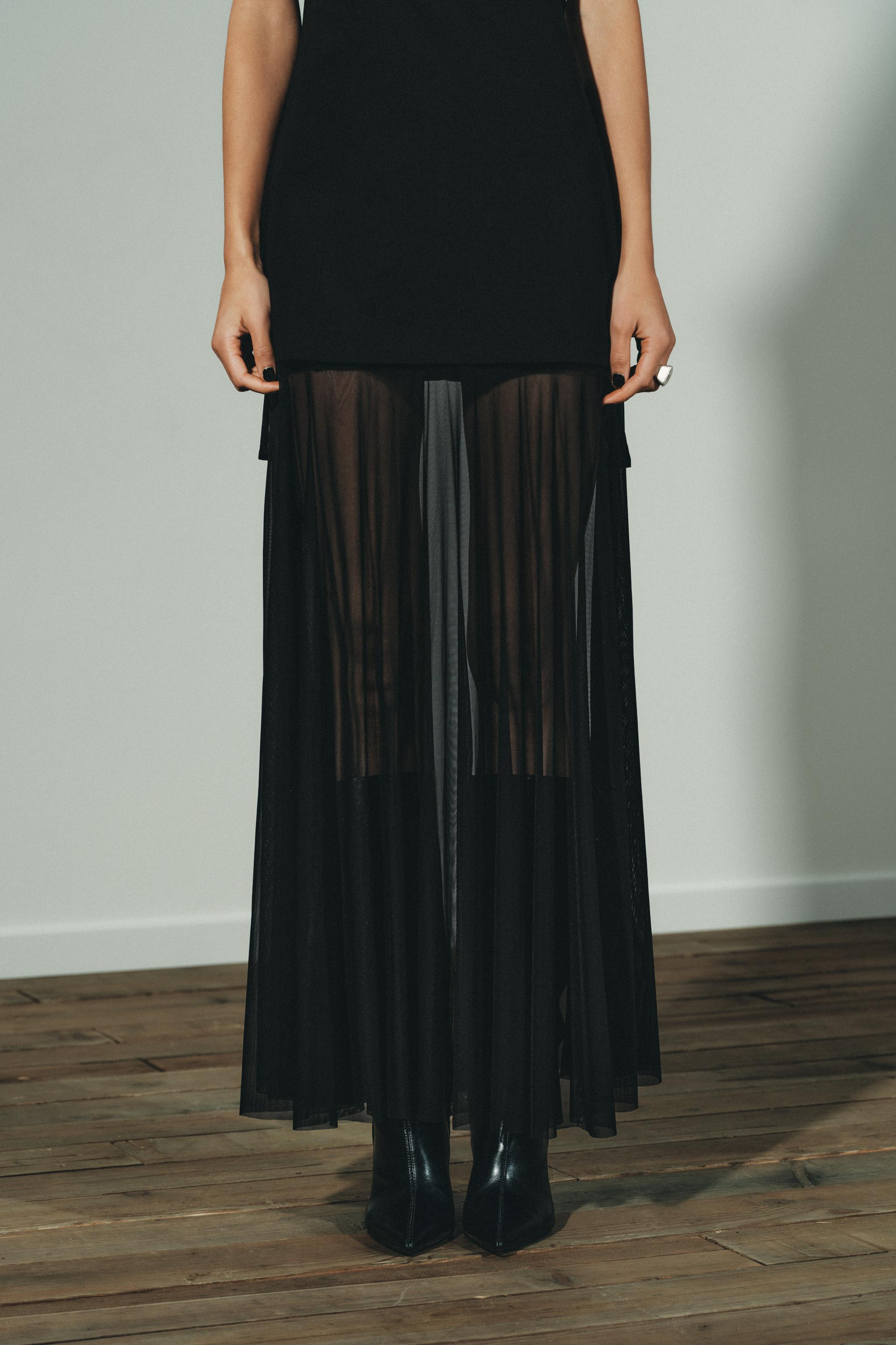 COMBINED DRESS WITH TRANSPARENCIES | Zara US