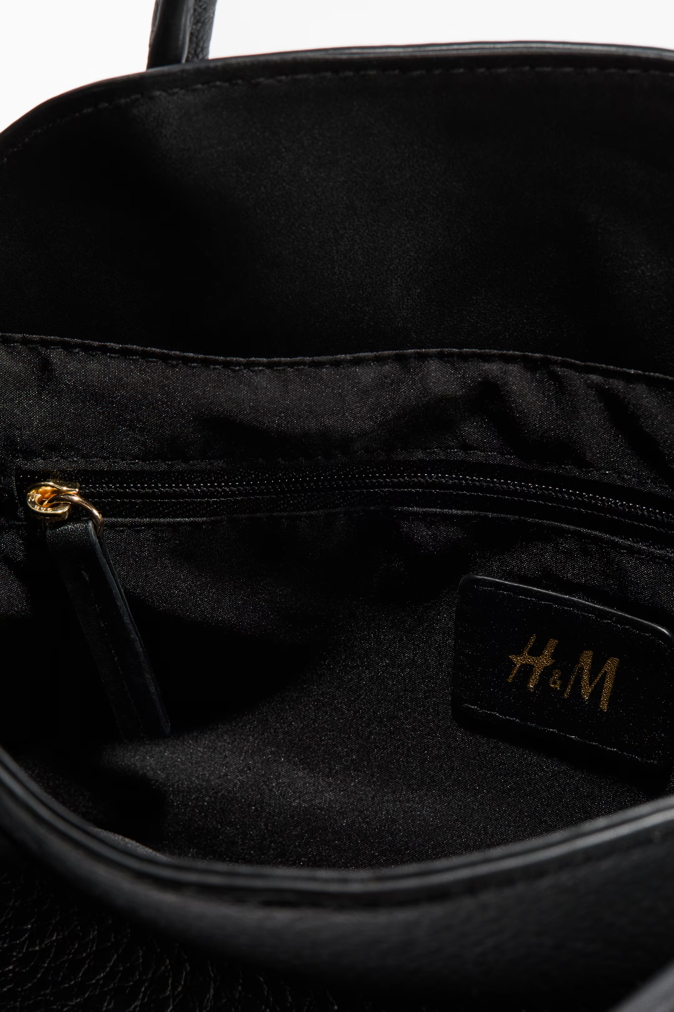 Crossbody Bag | H&M (US + CA)