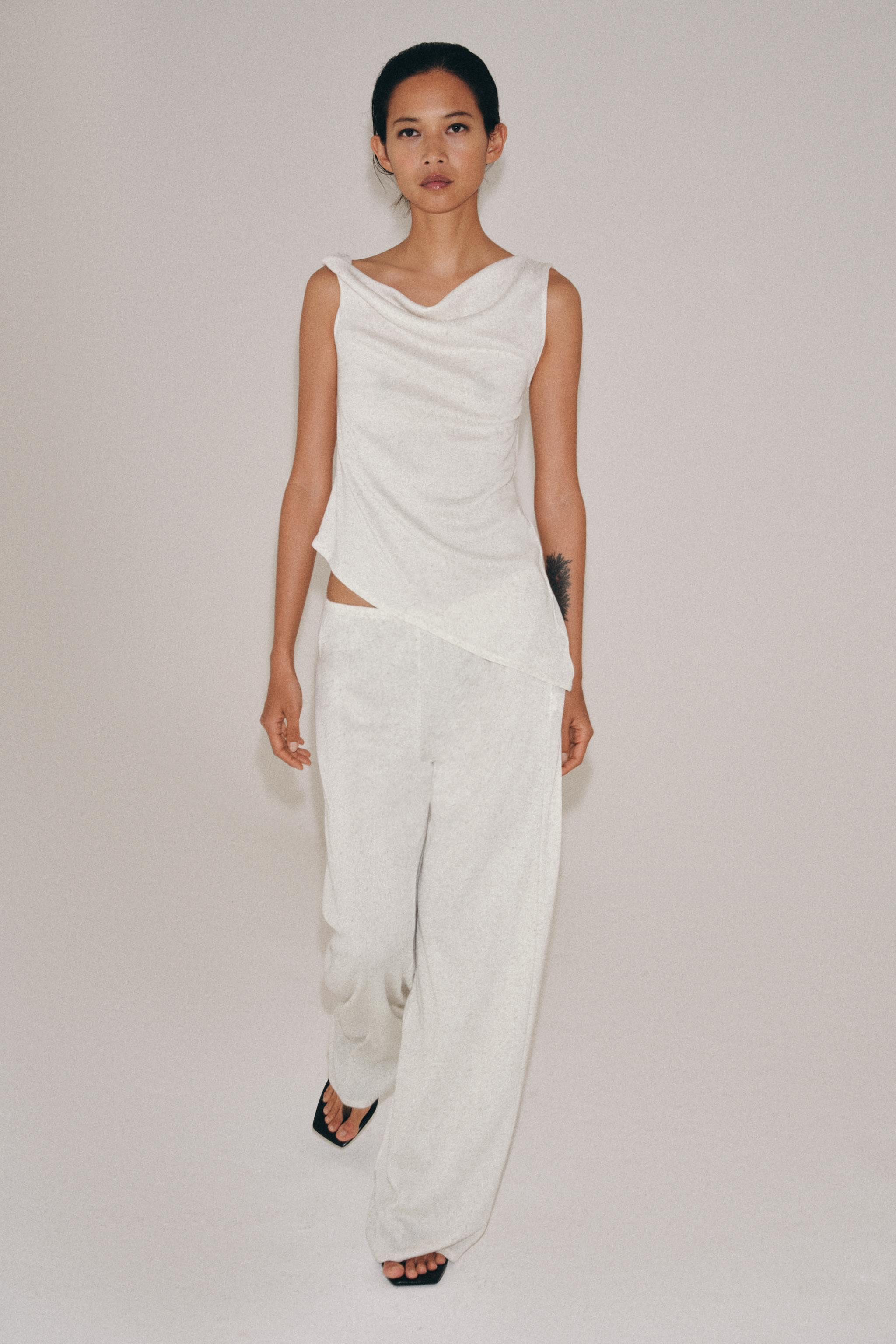 ASYMMETRIC RUSTIC TOP | Zara US