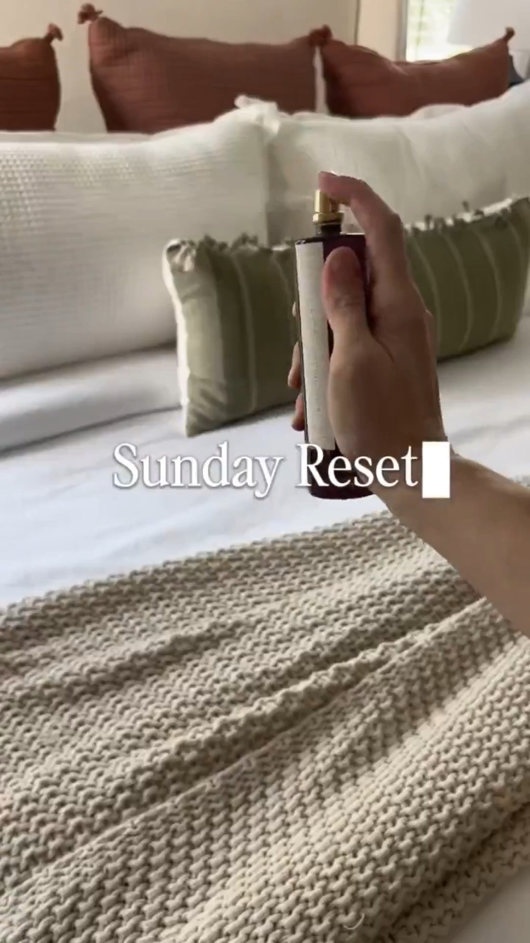 Soft sheets, clean space, quiet reset 🤍

just a little bedroom refresh to feel like myself again 🌿😌

#BedroomRefresh #CozyVibes #SoftAesthetic #ResetRoutine #HomeMood