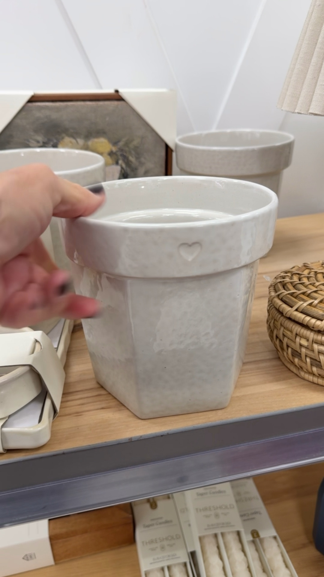 So stinkin pretty!! 🫶🏼


@target #target #hearthandhand

#LTKHome #LTKWedding #LTKValentine