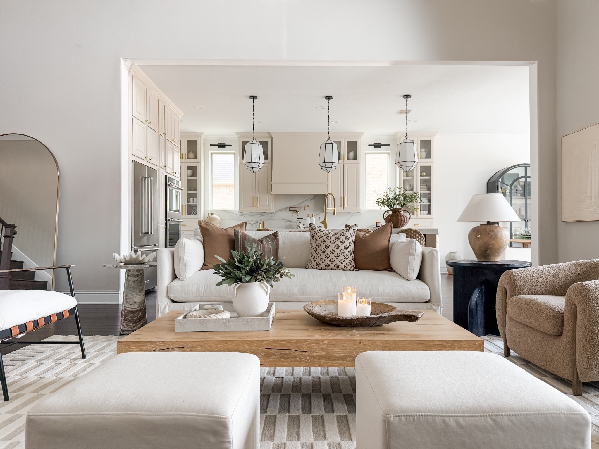 Spring Living Room refresh with easy swaps including pillow covers, vases with stems, coffee table decor

#LTKStyleTip #LTKHome #LTKSeasonal