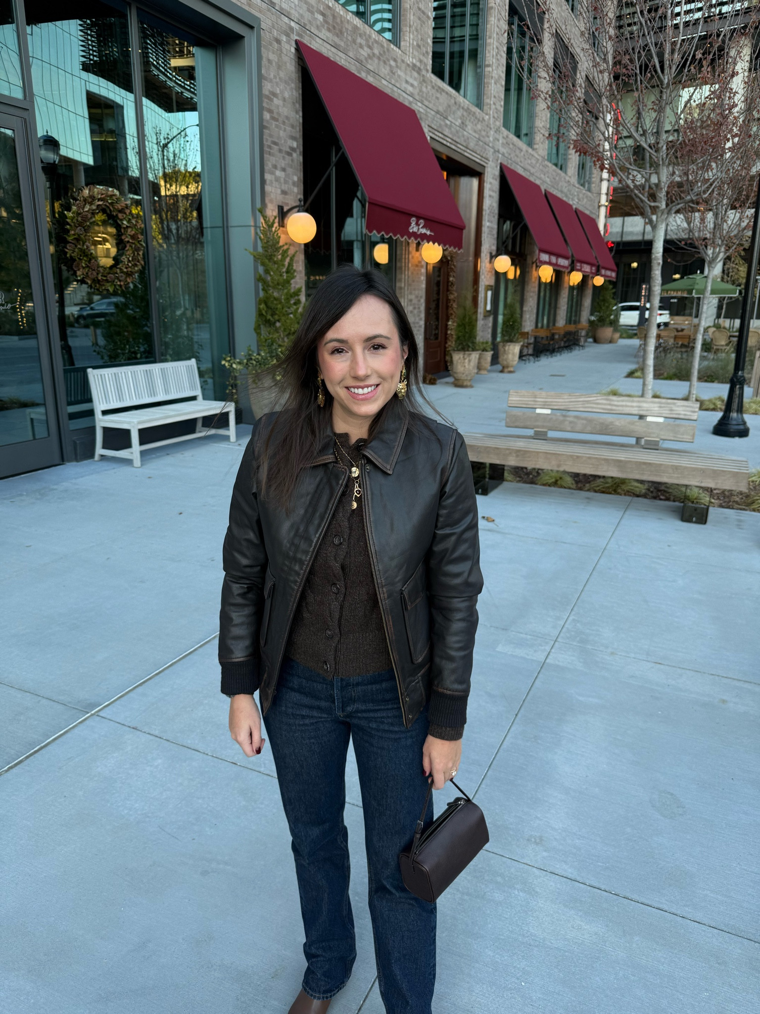 Brown leather bomber jacket (size medium and actually very warm!), Ralph Lauren cable knit cardigan (size small), agolde jeans (tts 25), Marc fisher boots, Kendra Scott earrings



#LTKSeasonal #LTKHoliday #LTKGiftGuide