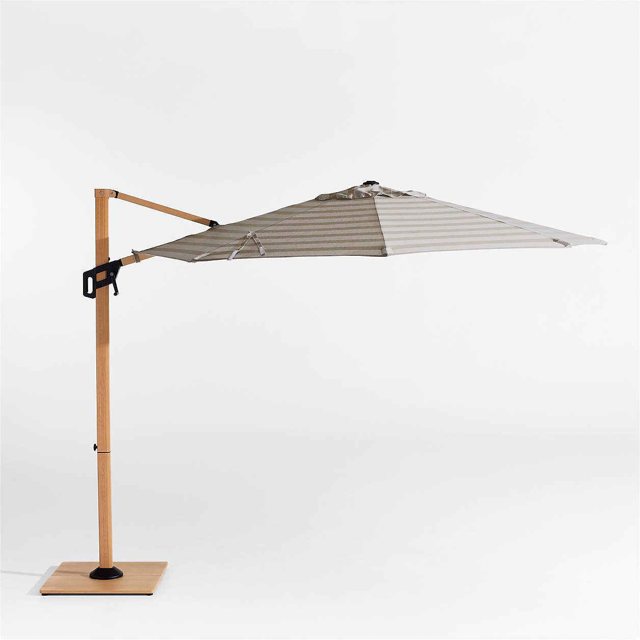 10' Round Cantilever | Crate & Barrel