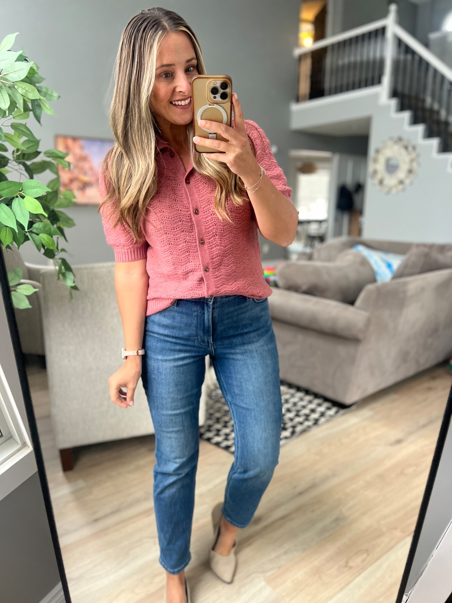 I paired this top with jeans but it would also be super cute for the office! Wearing a small! 

#LTKFindsUnder50 

#LTKWorkwear #LTKOver40