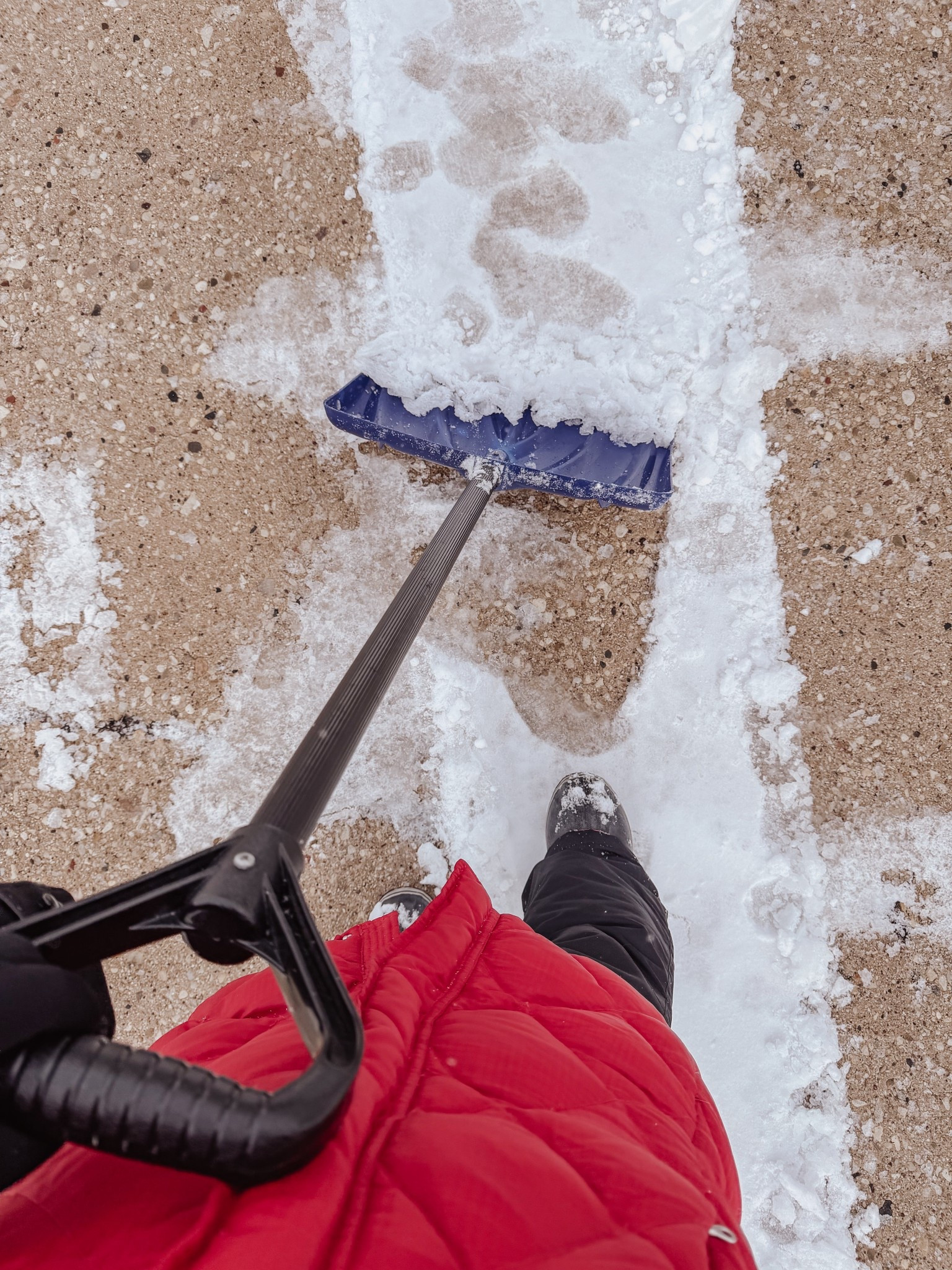 Just a friendly reminder, to those complaining about the heat… Coming to a street near you 🤍

#LTKdayinmylife #LTKSeasonal #LTKHome