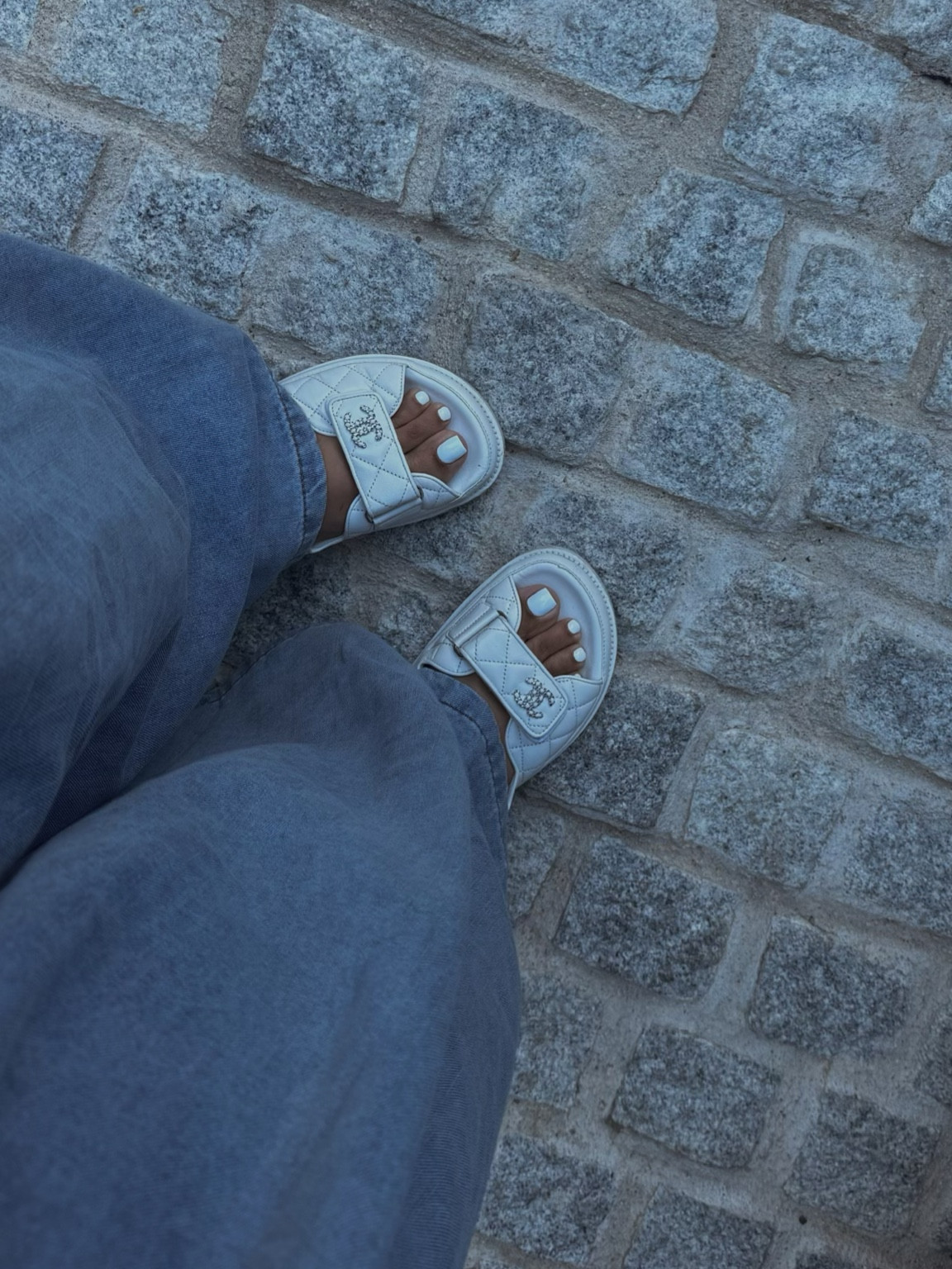 OOTD! Linked some more affordable slides as well 🤍

#LTKFindsUnder100 #LTKStyleTip #LTKSeasonal