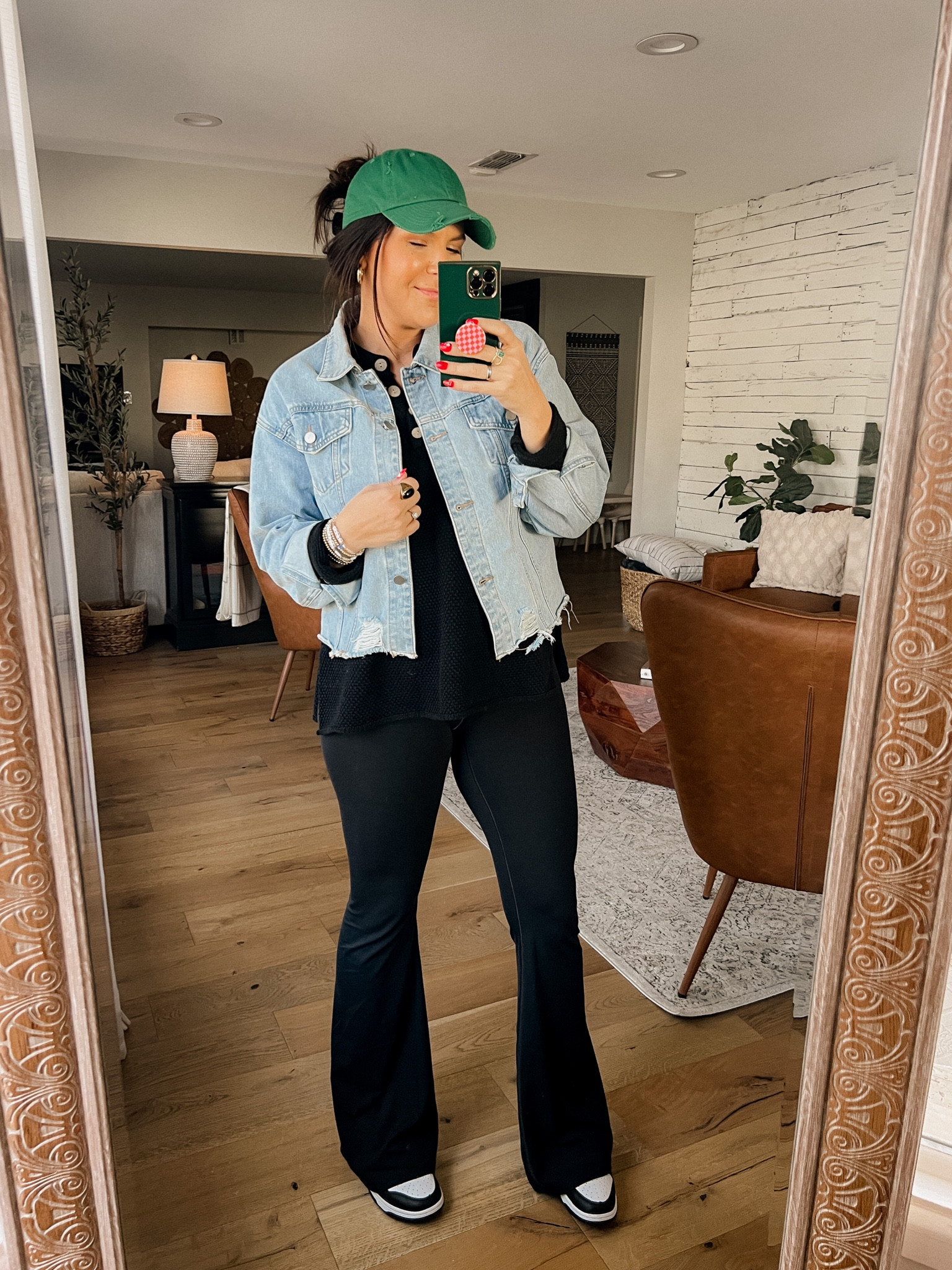 Sweater: XL
Jacket: XL (BWC20)
Flare Leggings: Large/Long
Nike Panda’s: TTS

#LTKunder50 #LTKshoecrush #LTKstyletip