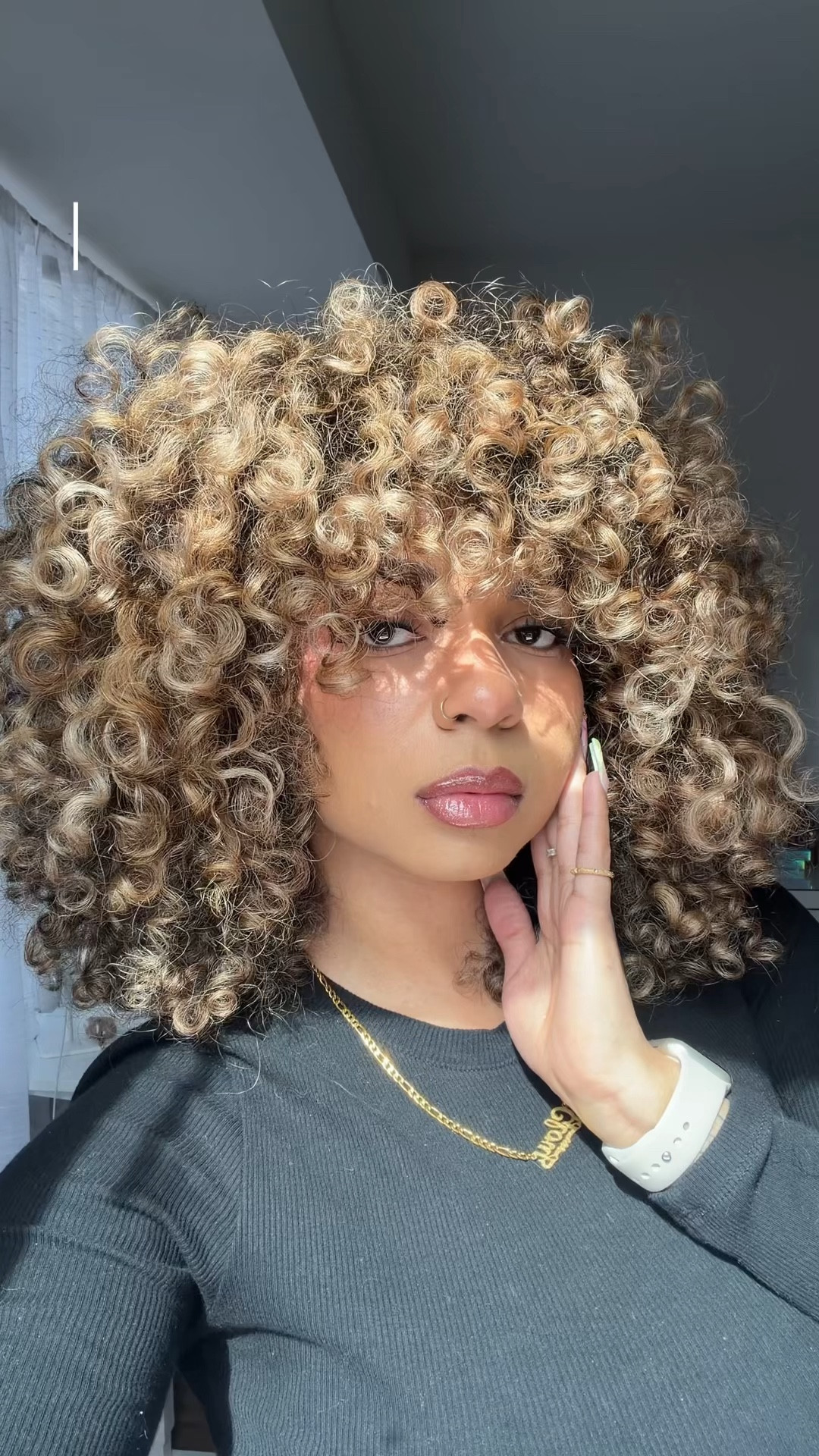 My every day lippie that lasts! 🎀 I LOVE lip stains & these together look so natural! 

Products used:
@hudabeauty lip stain in rich brown
@lorealparis lip stain in smoky mauve
@lancomeofficial juicy tube marshmellow electro 

#lipcombo #lipstain #lipstains #curlygirl #blondecurls

#LTKdayinmylife #LTKBeauty #LTKgrwm