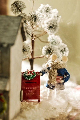 Letters to Santa Felt Critter Scene | Terrain