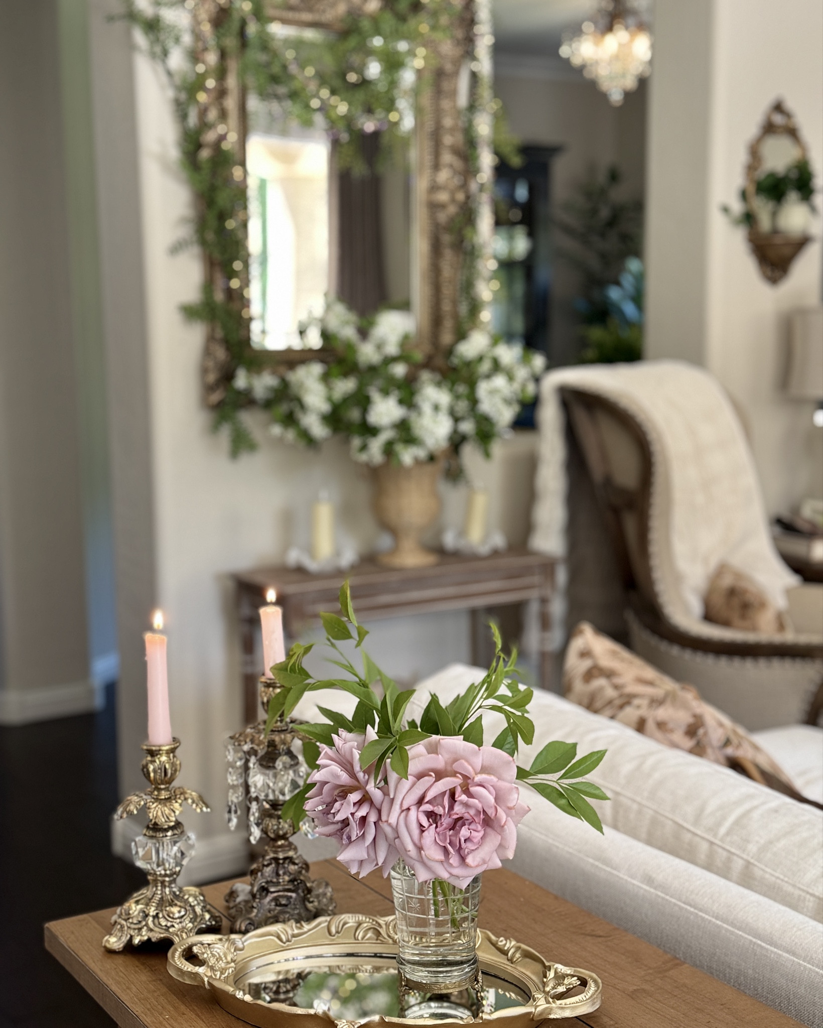 This little gold mirror tray from Walmart is such a great touch of elegance for any space and it’s only $13!!!

It’s from Drew Barrymore’s “Beautiful” line at Walmart.

Budget-friendly decor, home decor, Walmart home decor 

#LTKHome #LTKFindsUnder50