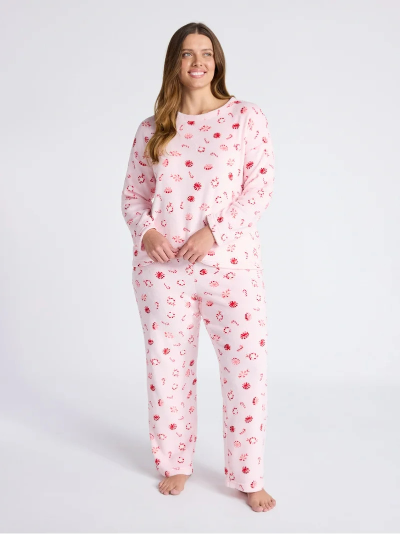 Joyspun Women's Folded Giftable Plush Long Sleeve Top and Pants Pajamas Set, 2-Piece, Sizes S-3X | Walmart (US)