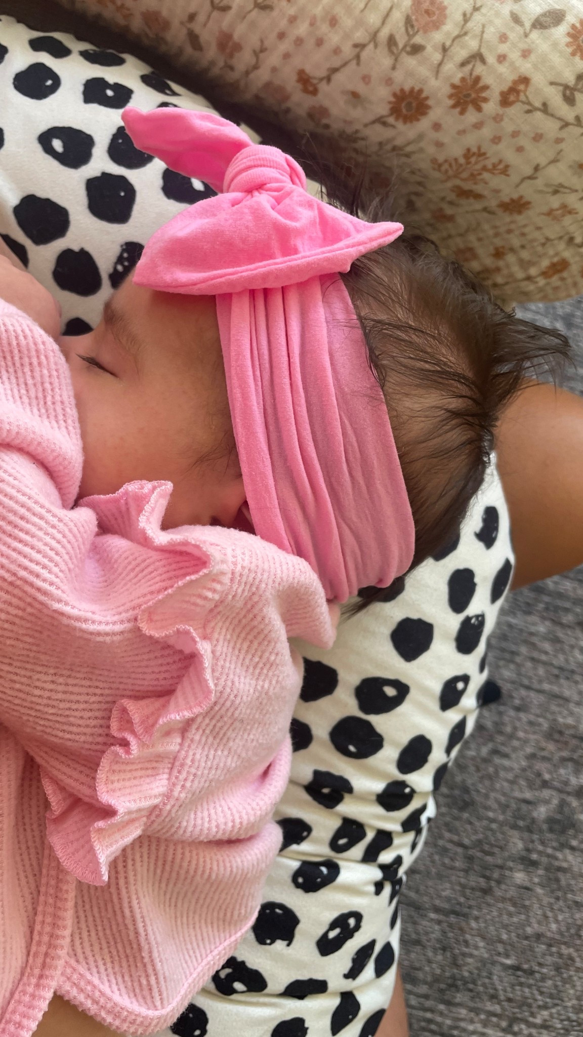The best soft & stretchy hair bows for newborns! 🎀

#LTKBaby #LTKFindsUnder50 #LTKKids