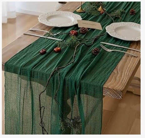 Green table runner under $10 🌲

#LTKSeasonal #LTKHome #LTKHoliday