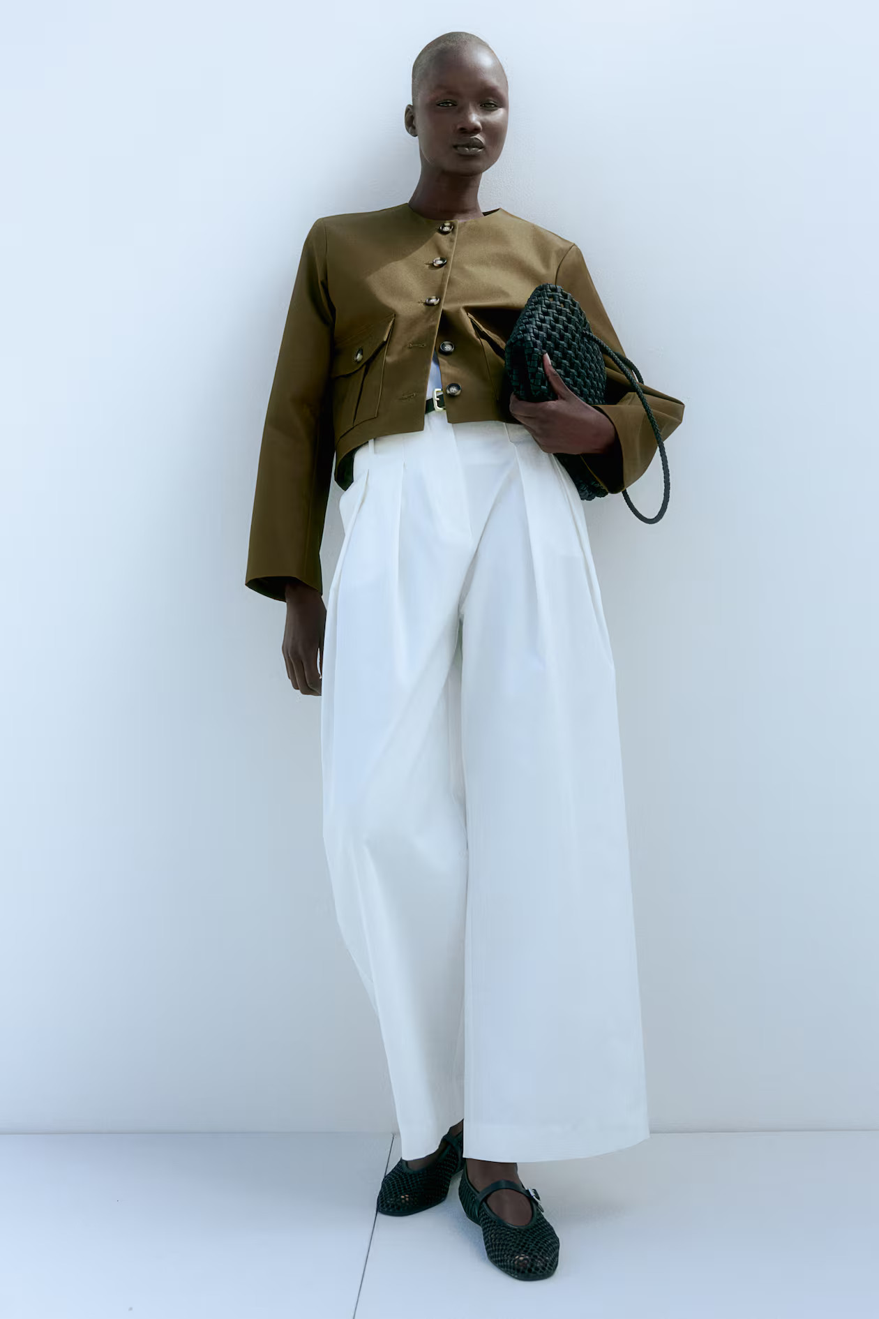 Short jacket - Round neck - Long sleeve - Dark khaki green - Ladies | H&M GB | H&M (UK, MY, IN, SG, PH, TW, HK)