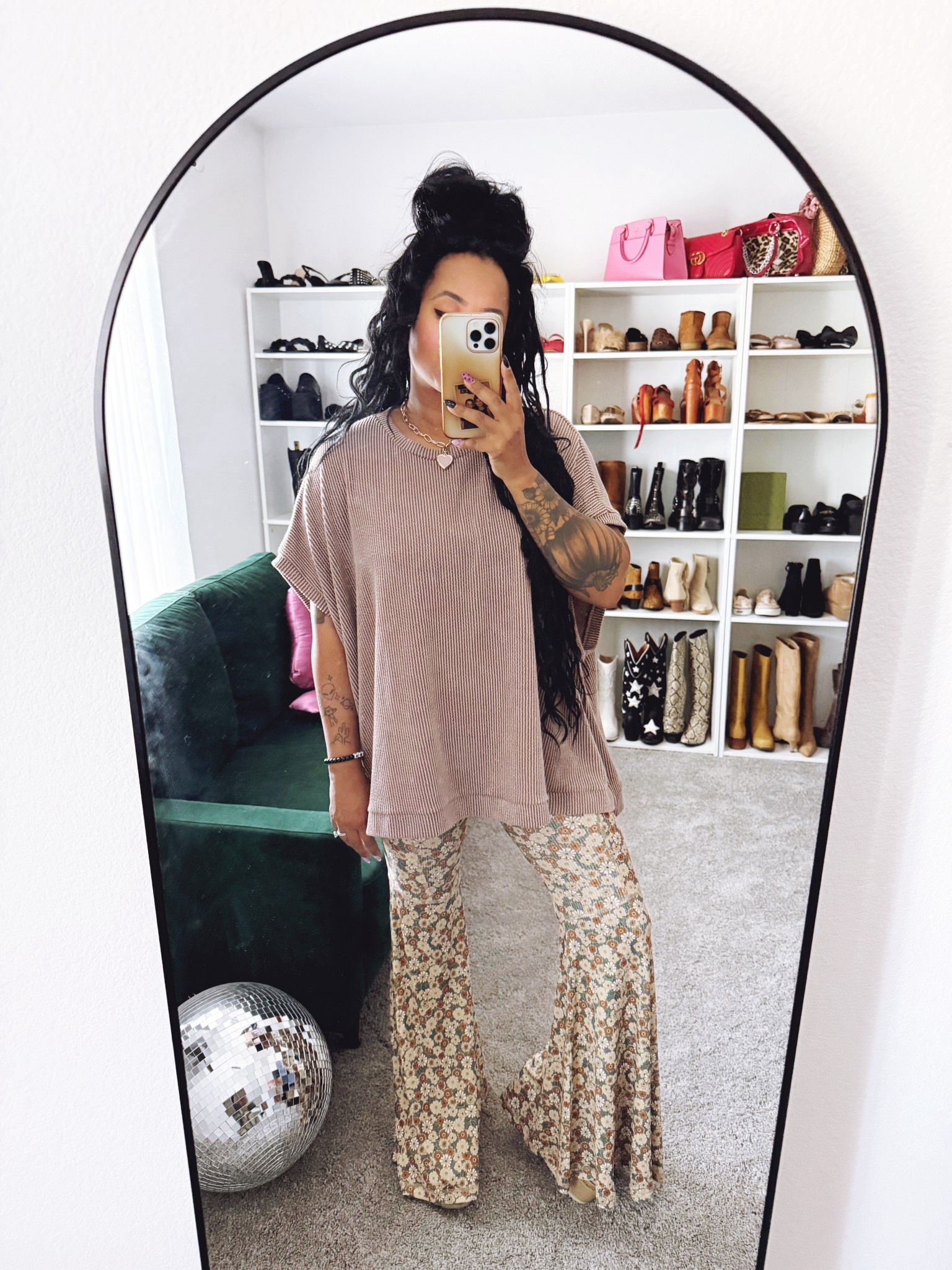 FLORAL BELLS. Enough said jk..kind of. One of my favs, they are so extra but in basic colors so it’s a really nice balance 😜 paired with one of the most comfortable shirts that it’s self goes with sooo many other things 🤎💫🌾 code: JULESNICHOLSSS to save 🫶🏾

#LTKSeasonal #LTKgrwm #LTKootd