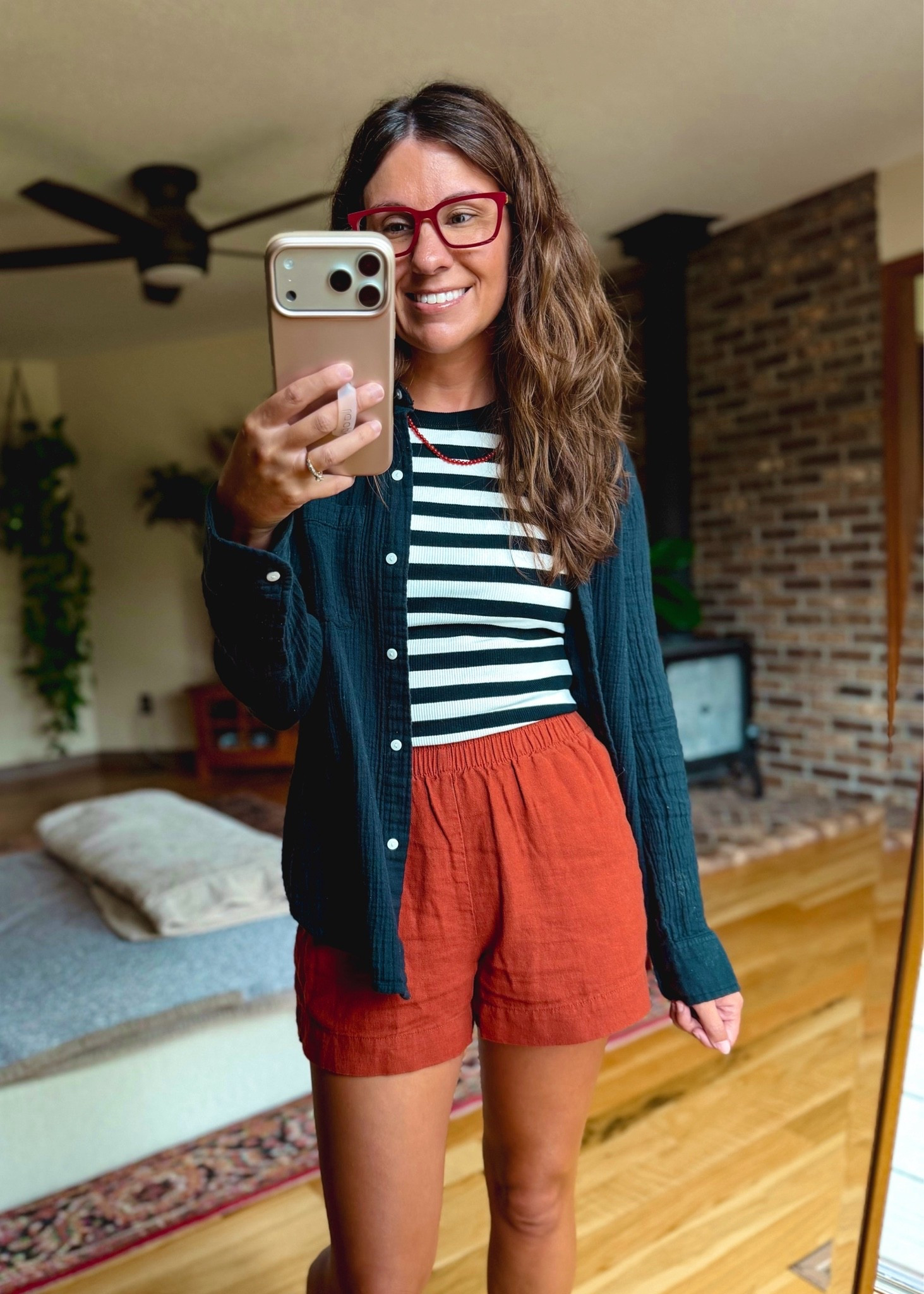 New glasses from Pair Eyewear! Wearing the Larkin in honey clear with the burgundy topper! 🤓

#LTKPetite #LTKootd #LTKgrwm