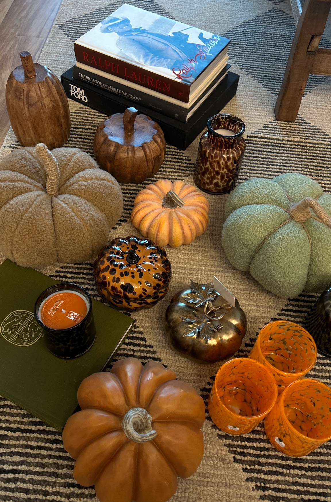 i linked what i can! (a few of the pumpkins are from hobby lobby) plus some similar ones/stuff i’ve been loving 🫶🏼🎃


#LTKFallSale #LTKSeasonal #LTKSaleAlert