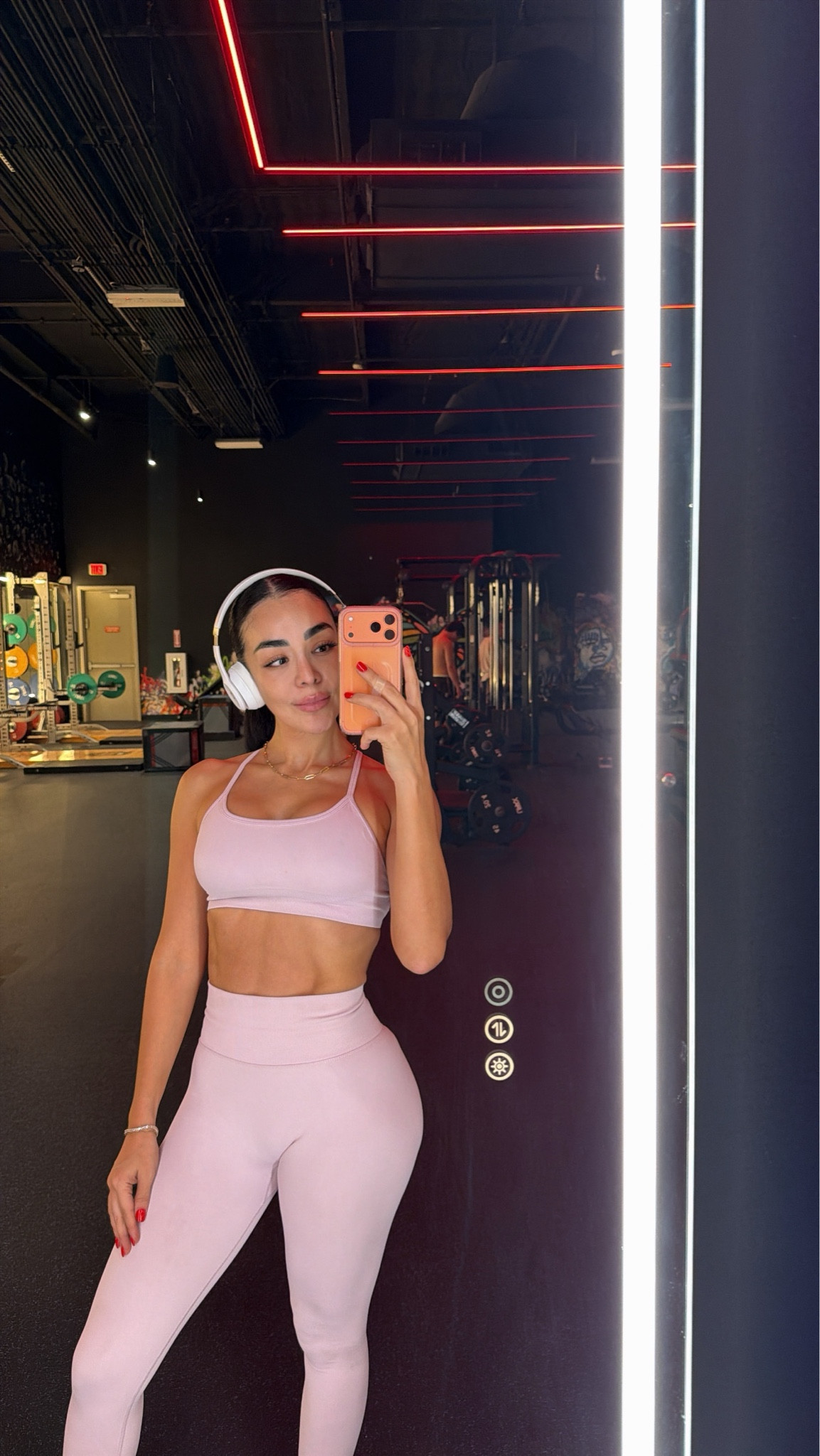Pink workout set

#LTKgrwm #LTKootd #LTKActive