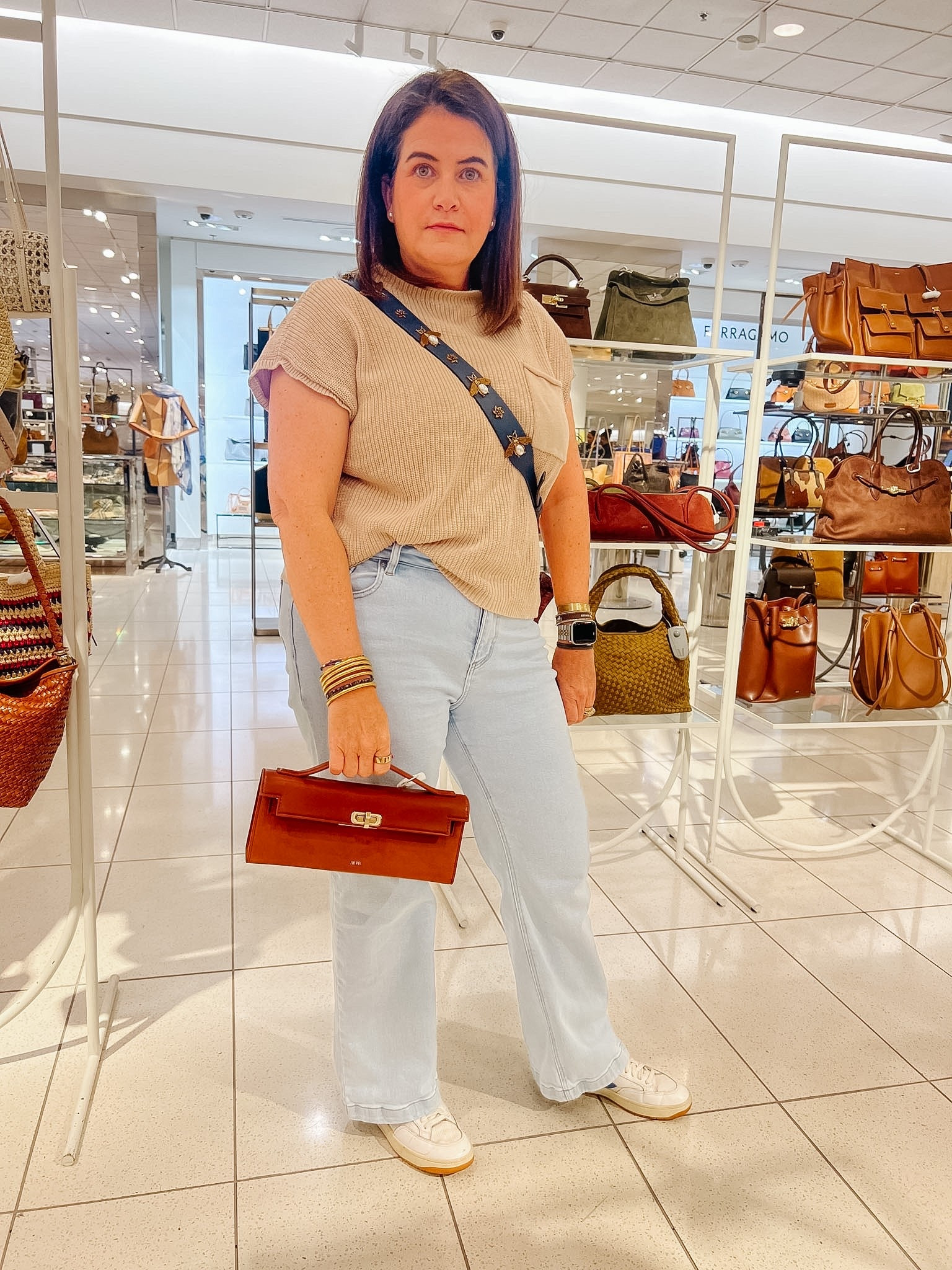 Nordstrom Anniversary Sale 

Top Handle Bag

#LTKOver40 #LTKSaleAlert #LTKWorkwear