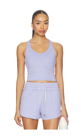 Vuori Halo Performance Crop Tank in Purple. - size M | Revolve Clothing (Global)