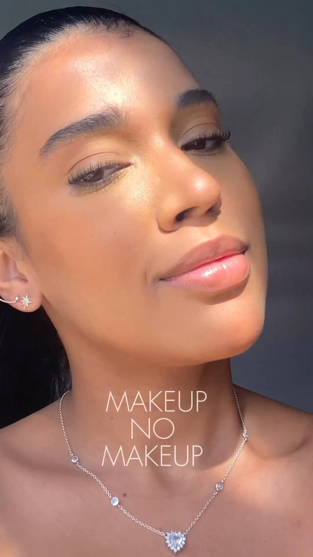 Eu amo ima make leve pro dia a dia,e o batom facinho da #vicbeaute alem de deixar os lábios super hidratados ,ele deixa um glow maravilhoso 🤎


#ltkconbr2023 #ltkbrasil #vicbeaute 

#LTKU #LTKbeauty #LTKbrasil