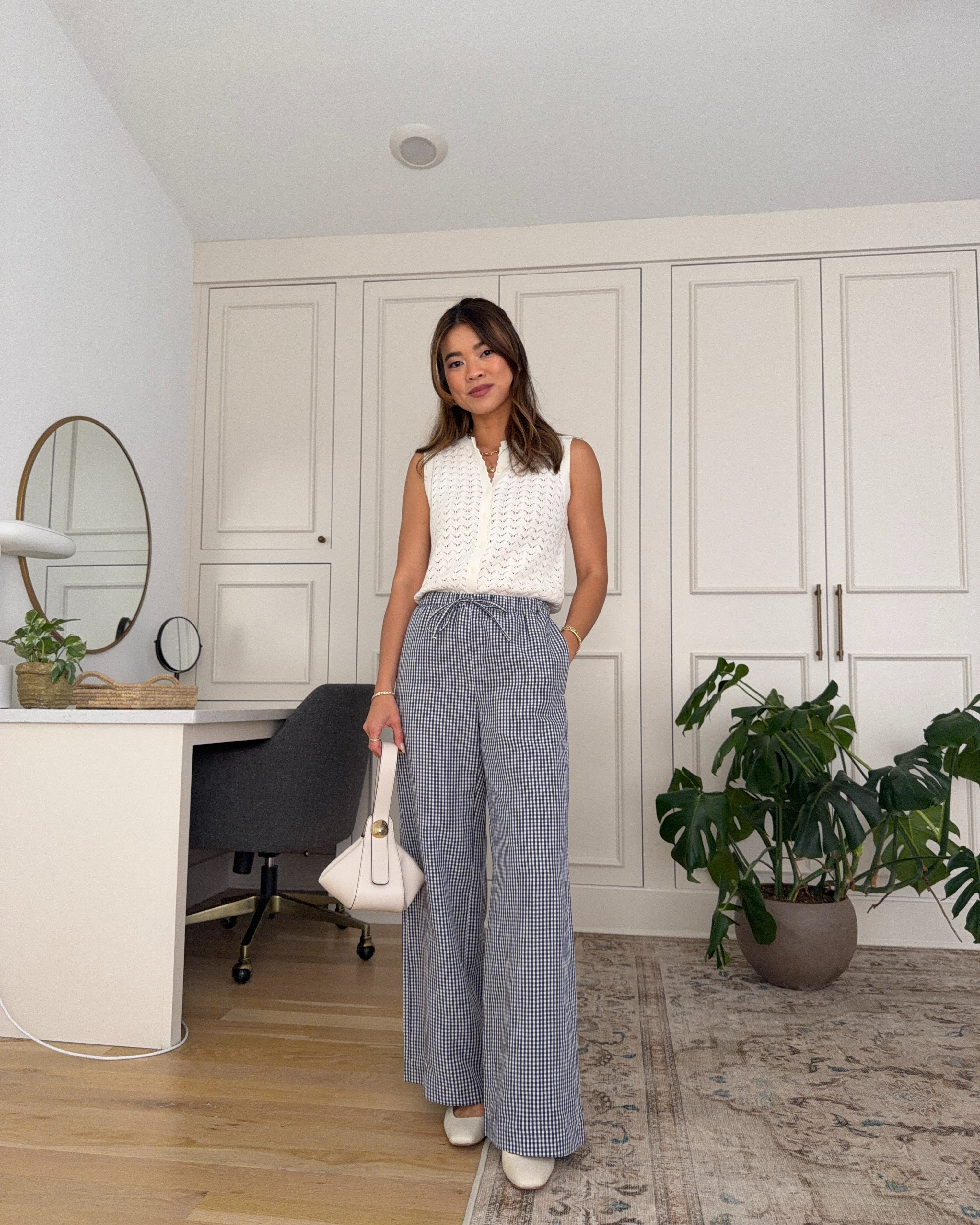 The cutest purse from @Madewell. It goes with every outfit!

Sizing info:
-Aritzia The Lodge Pant - Cruise Linen (Size XXS Short in Srpn Ck Lt Brh/Hbr Nvy)
-Aritzia Cotton Charm Wentworth Sweater Vest (Size 2XS in Light Birch)

Aritzia best sellers, best pieces from Aritzia for petite, Aritzia Viral Lodge Pant, Aritzia petite lodge pant, what pants from Aritzia will fit if youre petite, Petite style guide, how to dress if you’re petite, Petite style, petite fashion, mom outfit, mom style, petite pants, petite outfit ideas, petite outfits, best pants for petite, spring style, spring outfits, beach outfits, spring break, vacation outfits, Aritzia try on, Aritzia new arrivals, Aritzia pants for petite

#LTKootd #LTKSeasonal #LTKPetite