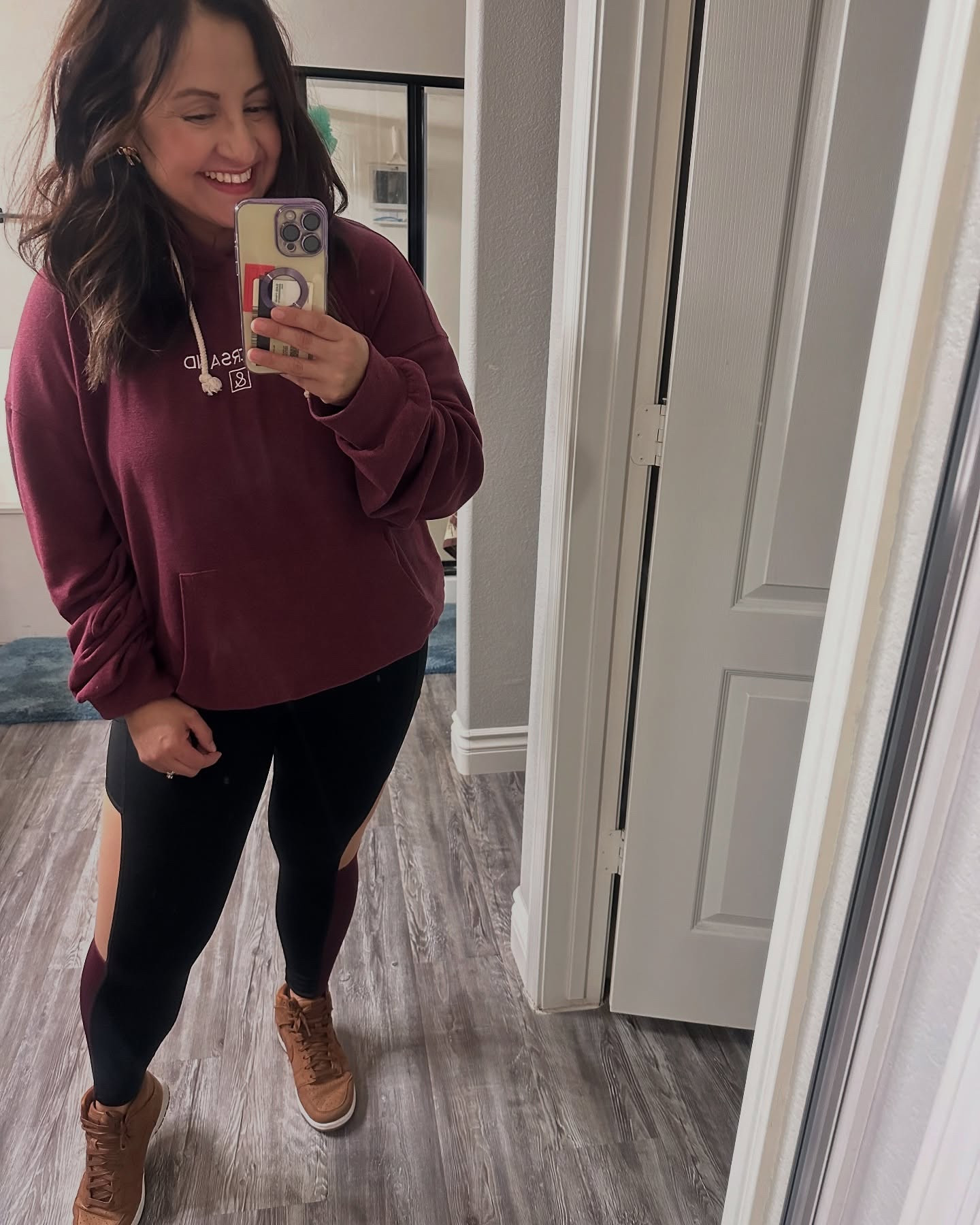 Saturday vibes! Scroll left to see the cutest socks! 

#comfyoutfit #casualvibes #cutestsocks