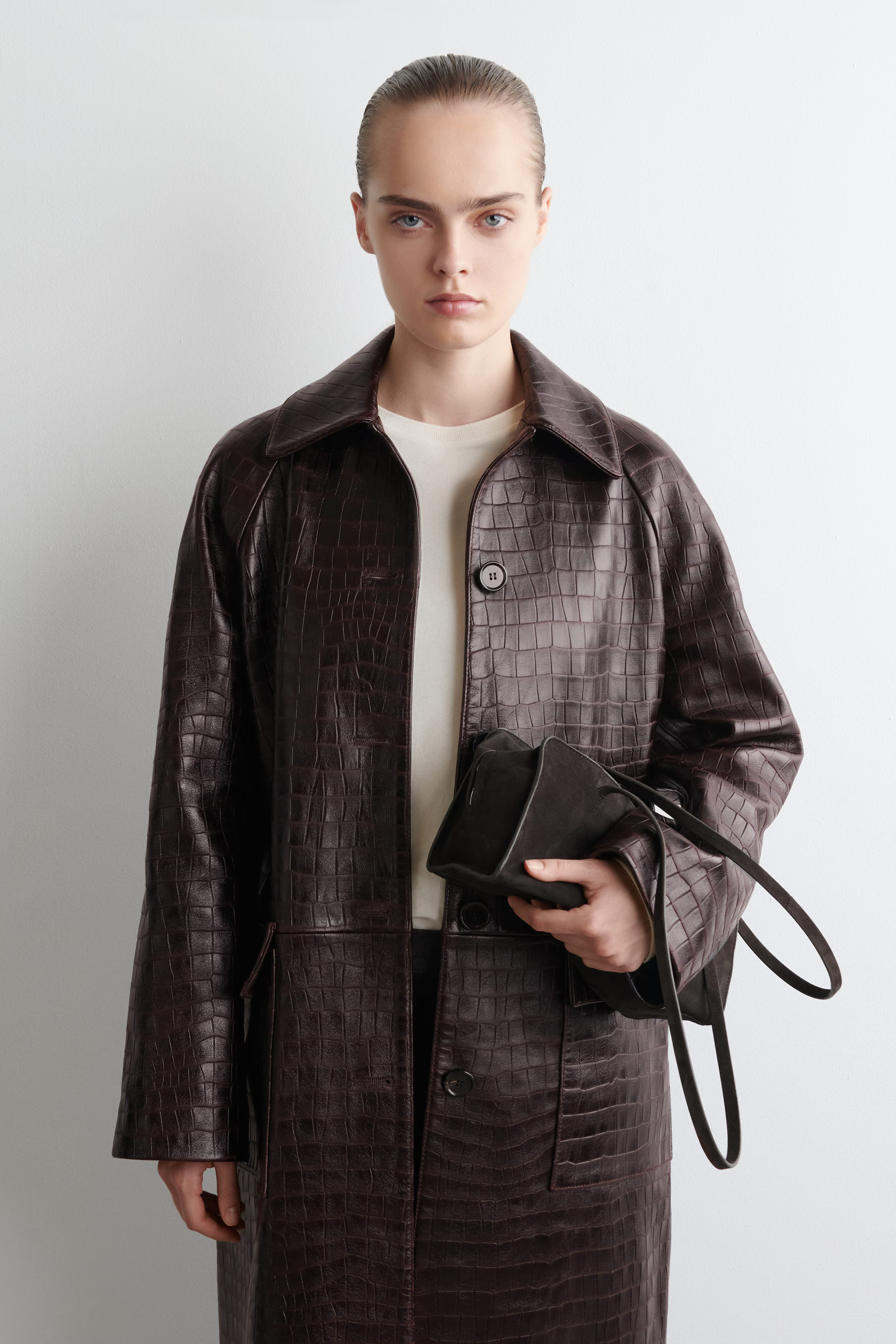 MARAIS MINI BOWLING BAG - SUEDE - DARK BROWN | COS GB | COS UK