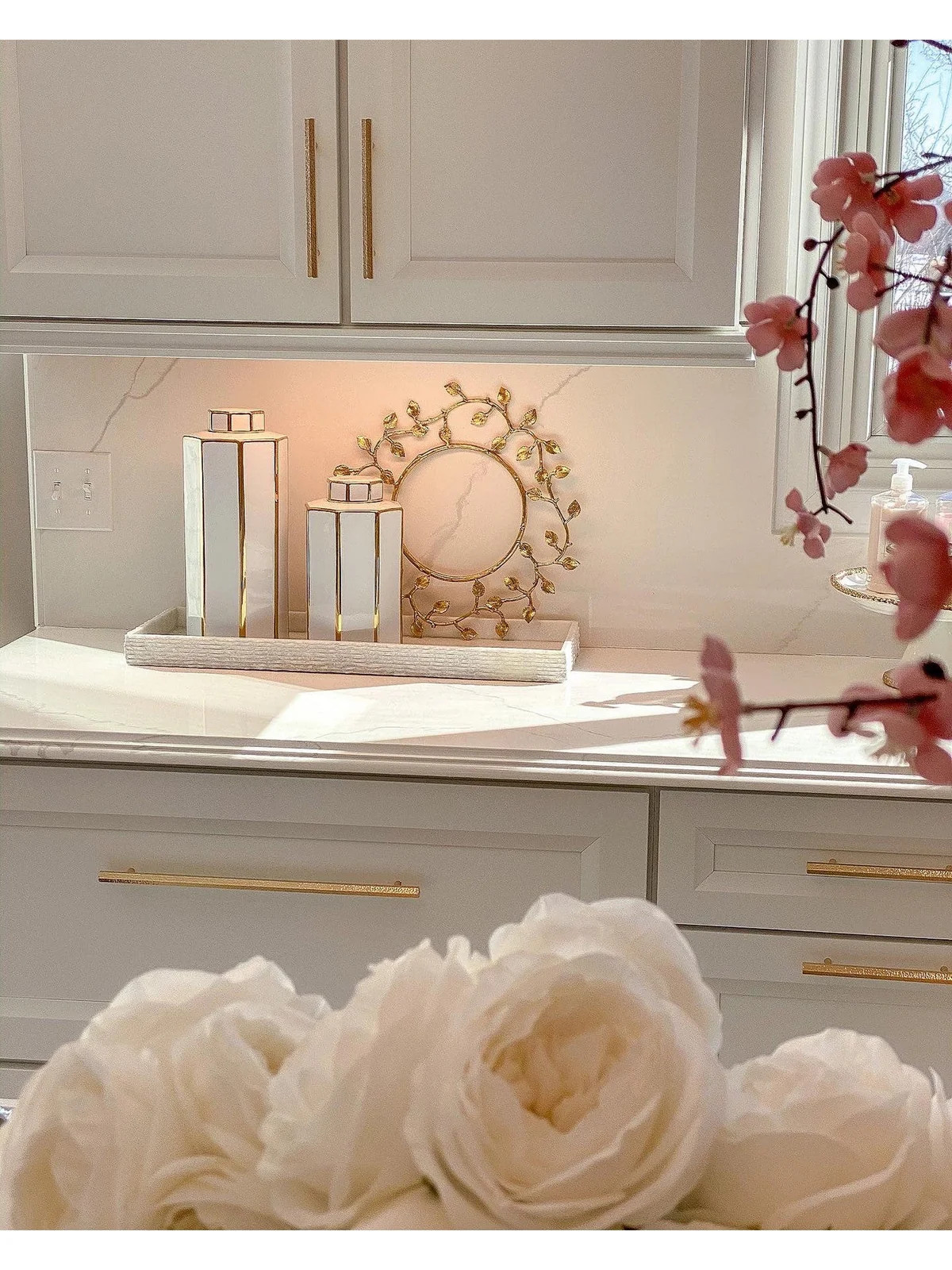 Gold and White Jar with Lid (2 Sizes) | Inspire Me! Home Decor