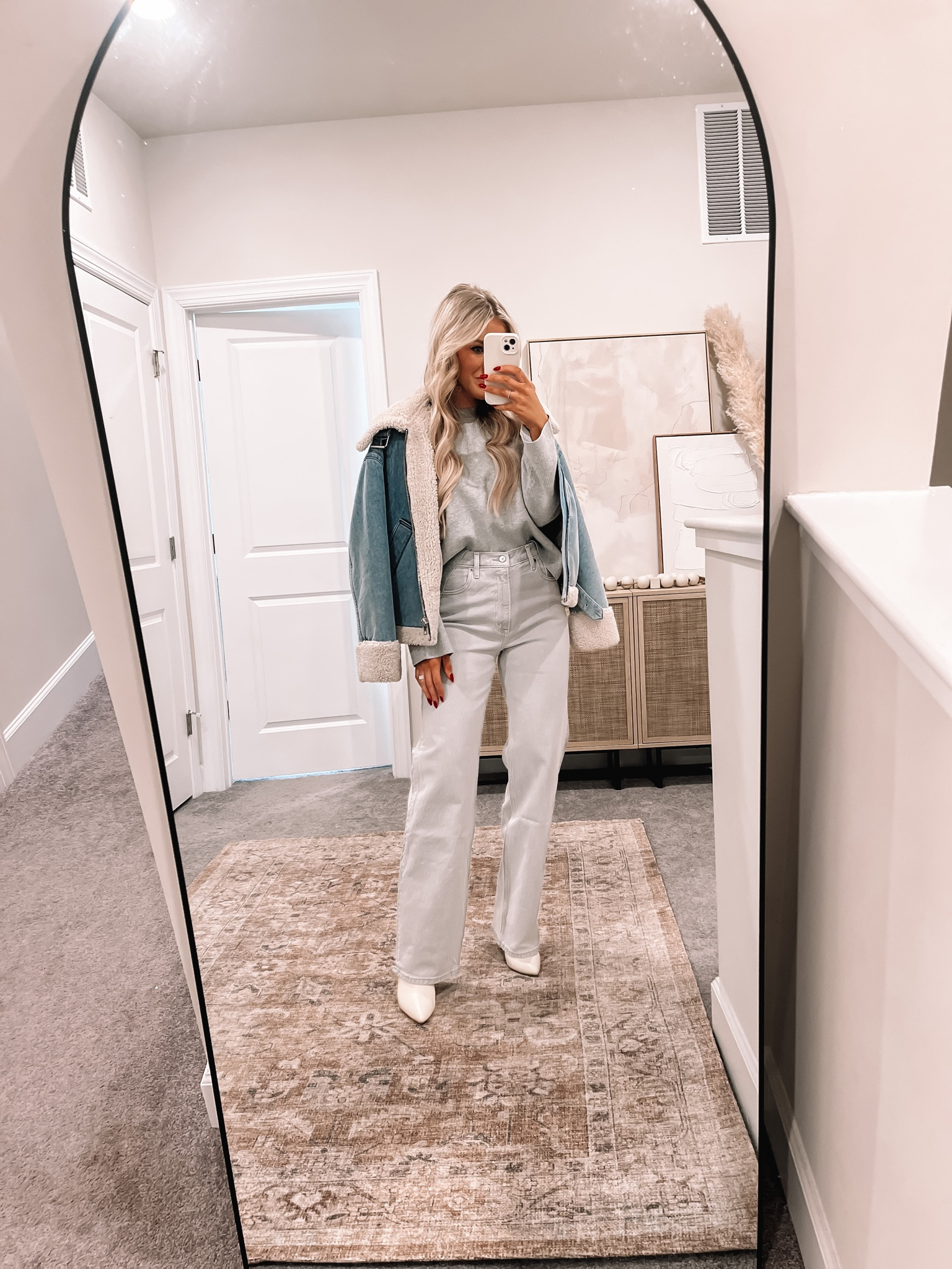 Gray on gray monochromatic moment ❤️💋 here for it. These jeans are so comfy you guys! And this sweater feels amazing on. Wearing a medium in the sweater and 27 regular in the jeans. On major sale now!

#LTKSeasonal #LTKsalealert #LTKstyletip