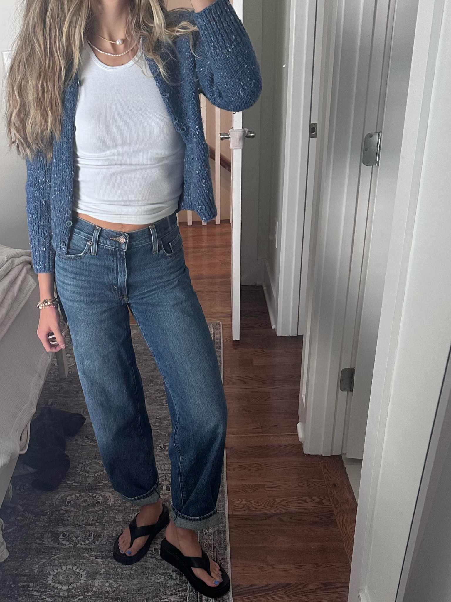 Ootd 💙🩵💙
Jewelry from ALV ane cardigan is vintage from depop! 