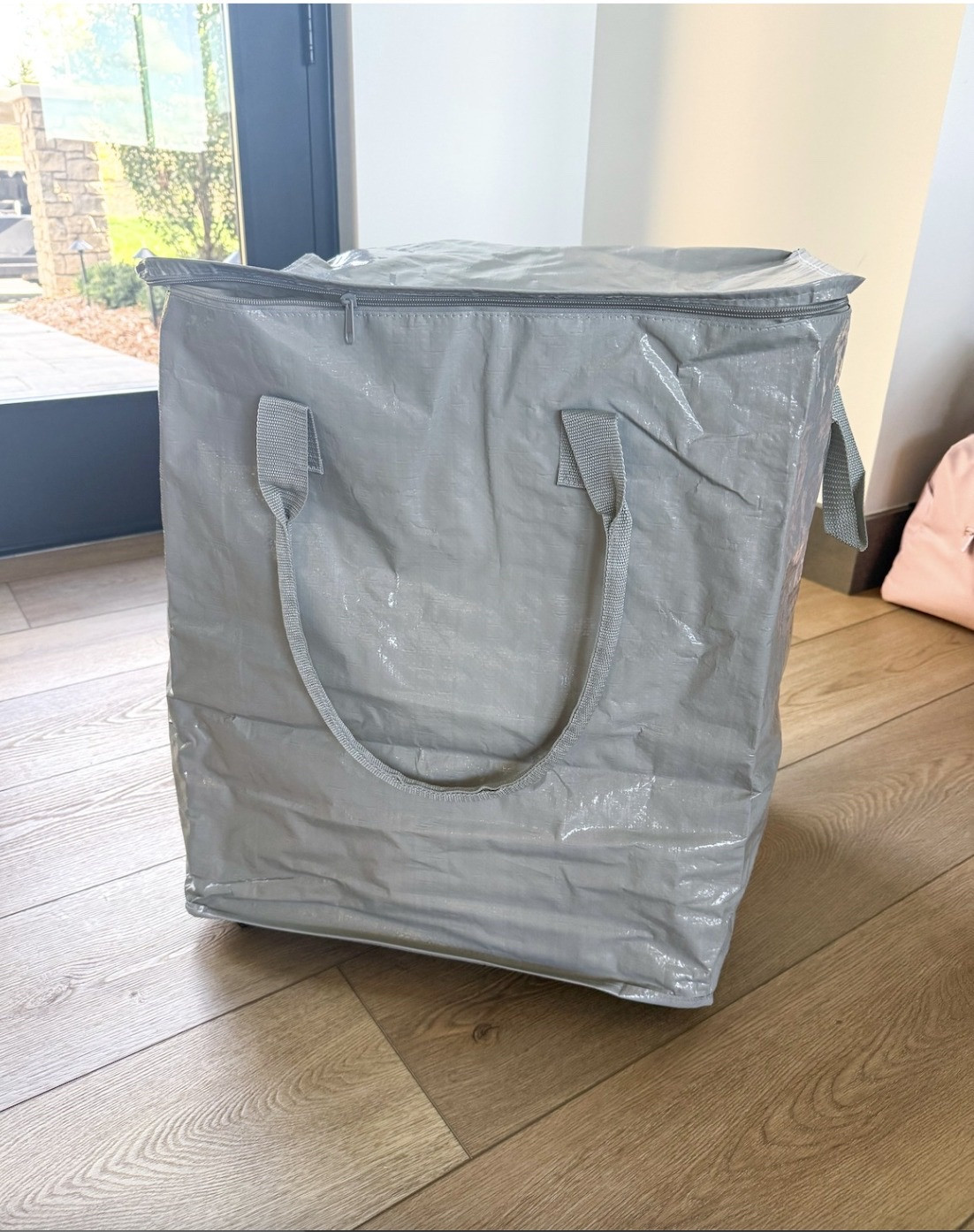 𝗧𝗵𝗲 $𝟭𝟭 𝗯𝗮𝗴 𝗶𝘀 𝗕𝗔𝗖𝗞 𝗜𝗡 𝗦𝗧𝗢𝗖𝗞 - 𝗜 𝗷𝘂𝘀𝘁 𝗴𝗿𝗮𝗯𝗯𝗲𝗱 𝗧𝗛𝗥𝗘𝗘!

women’s fall outfits
cozy autumn layers
fall sweaters and cardigans
transitional fall fashion
chic fall boots
women’s plaid and flannel
neutral fall wardrobe
elevated casual fall looks
fall jackets and coats
trendy fall accessories

#LTKSaleAlert #LTKItBag #LTKSeasonal