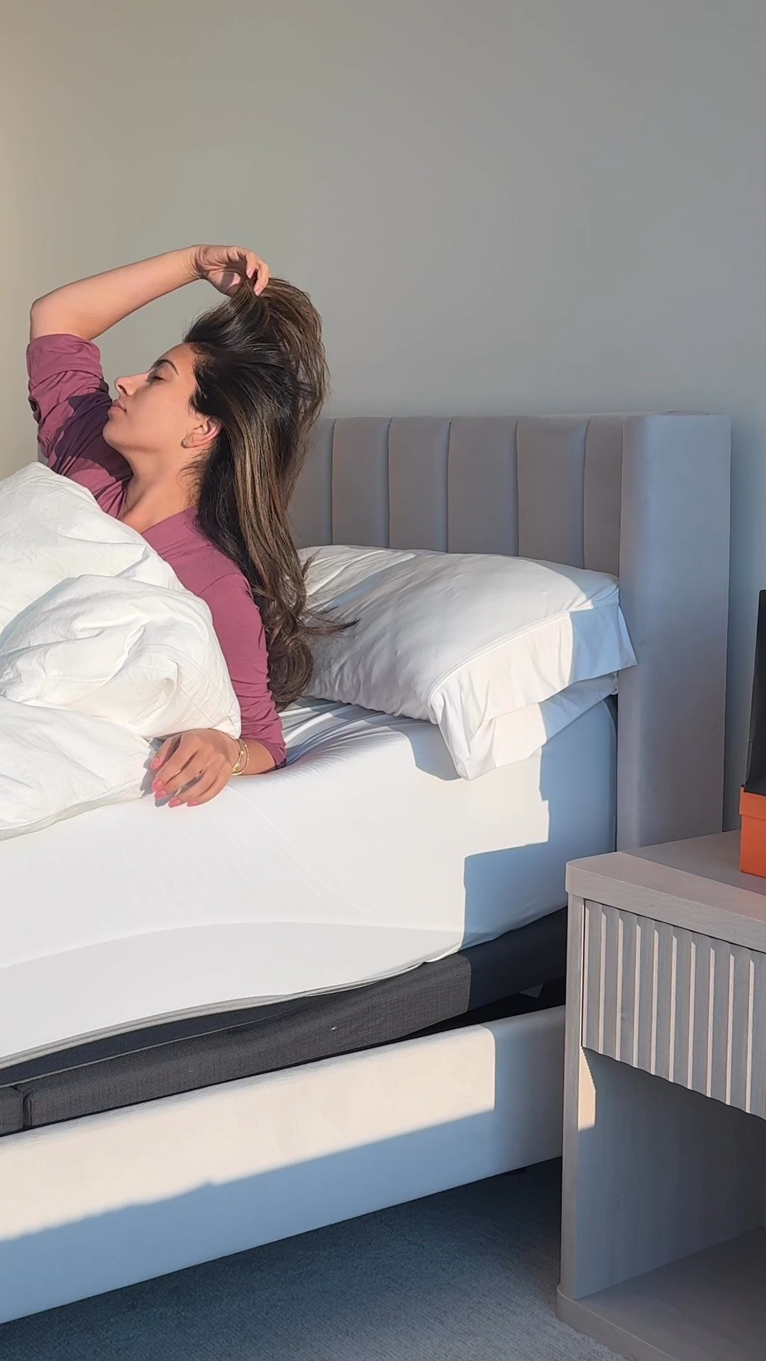 
#ad my mornings are my favorite! brush, moisturize, guasha✨

used the @sensodyneus Clinical White toothpaste! I went in store and bought at @target 
*get 2 shades whiter teeth as show in an 8 week clinical study. 24/7 sensitivity protection with twice daily brushing*  #sensodynepartner @shop.ltk #targetpartner #teethwhitening #SensodyneClinicalWhite #NoWinceWhitening #target @target
