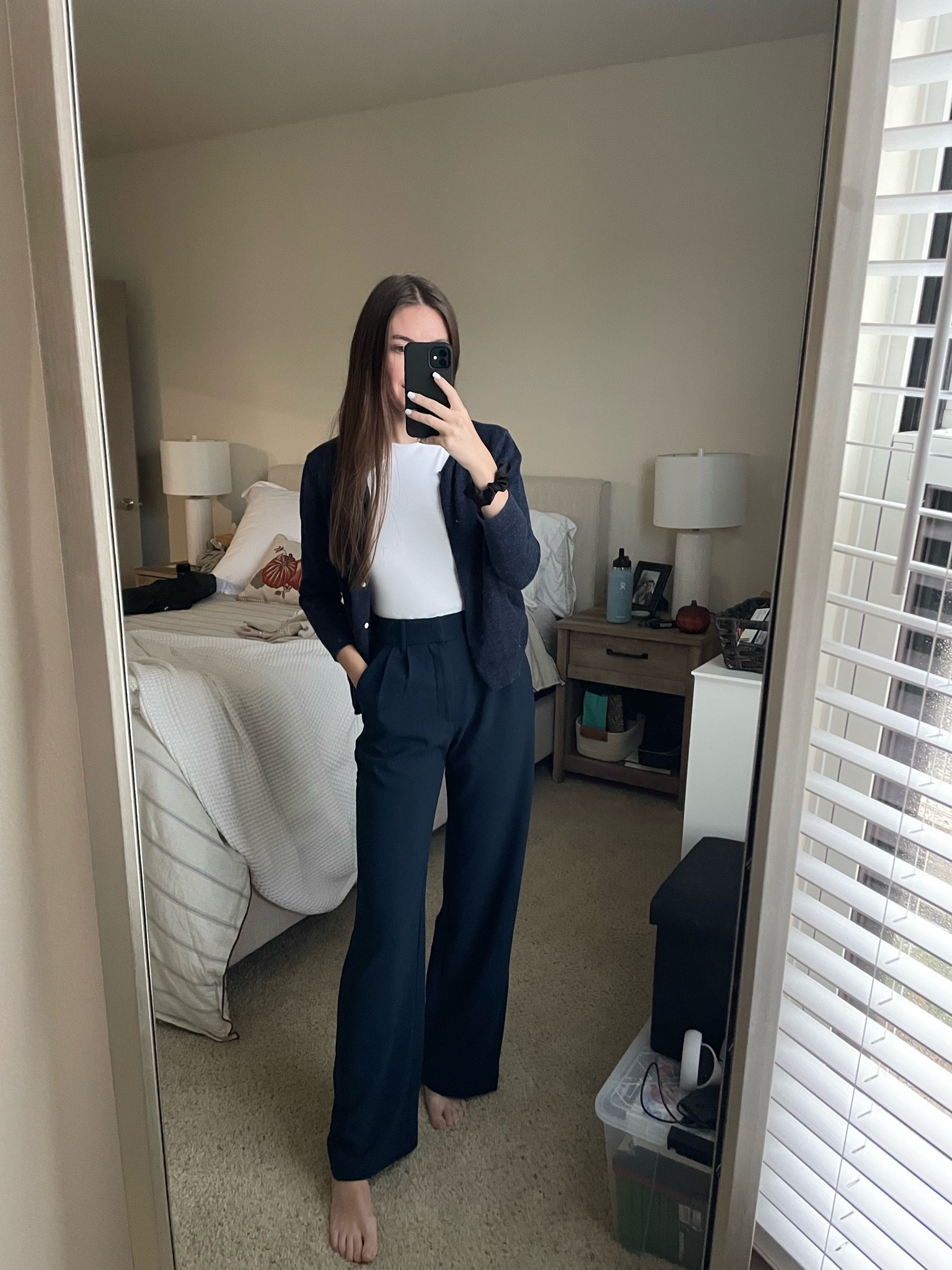 cardigan is old vineyard vines 

#LTKstyletip #LTKworkwear #LTKunder100