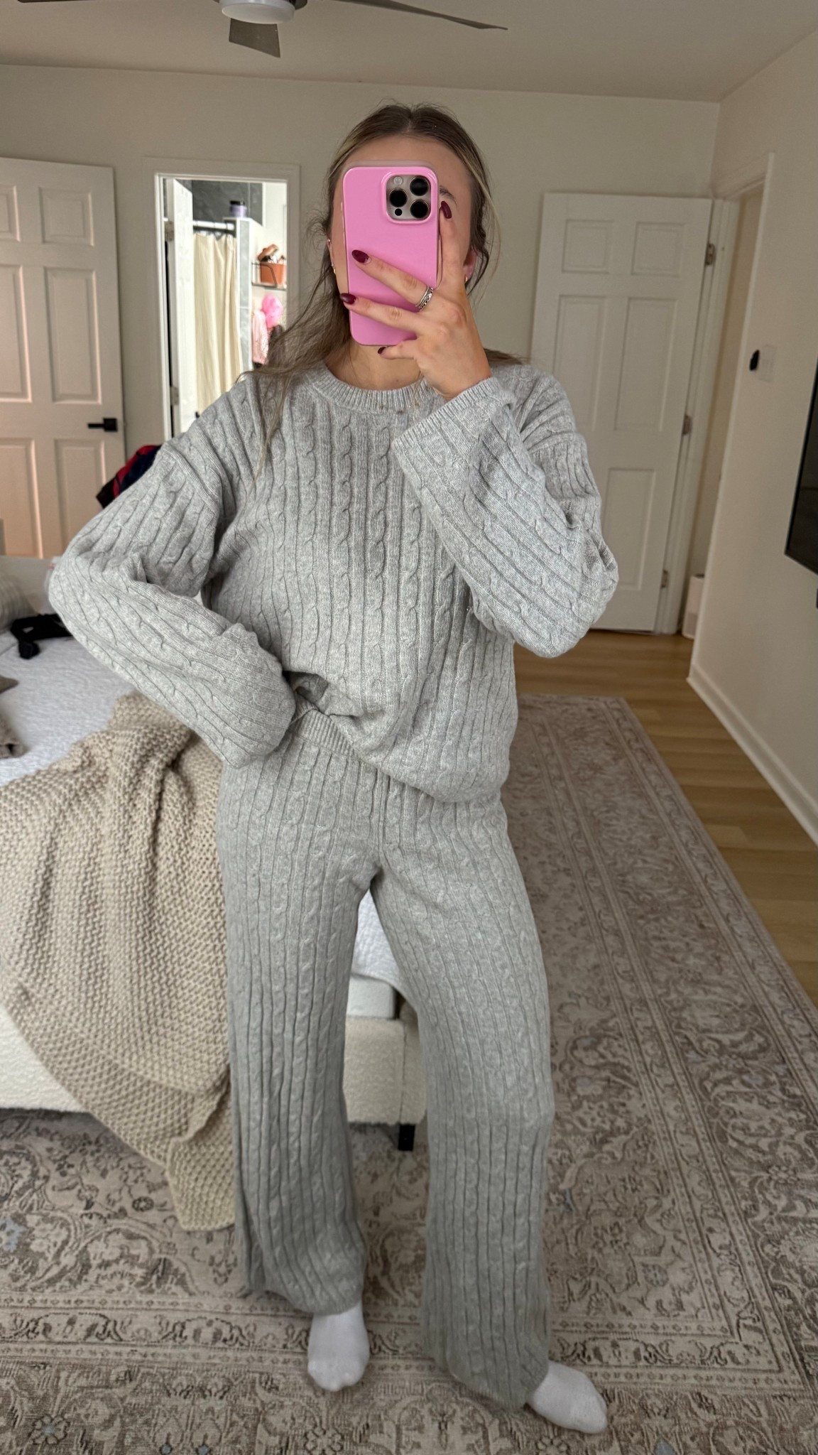 Cozy outfit today♥️♥️

#LTKmomlife #LTKHoliday #LTKootd