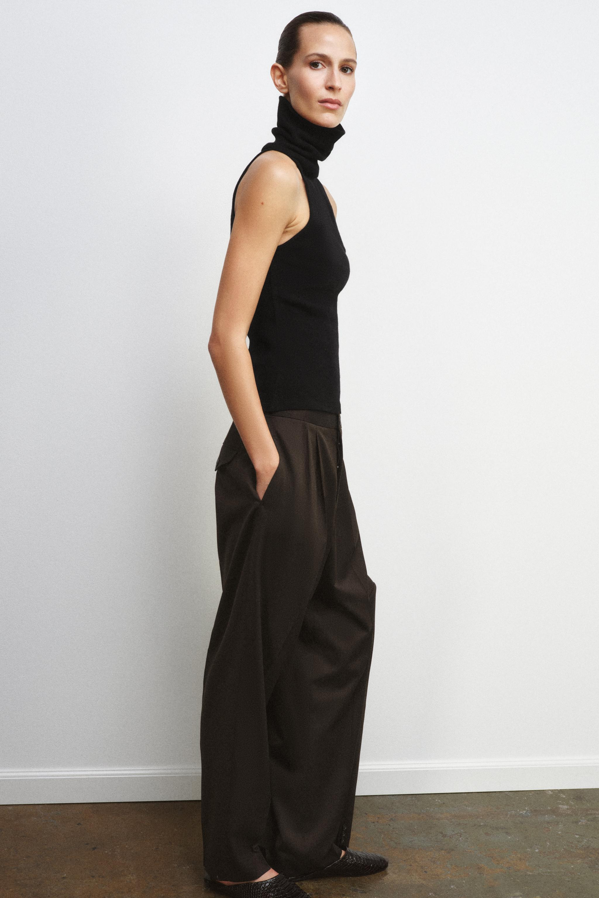 HIGH NECK SLEEVELESS TOP | Zara US