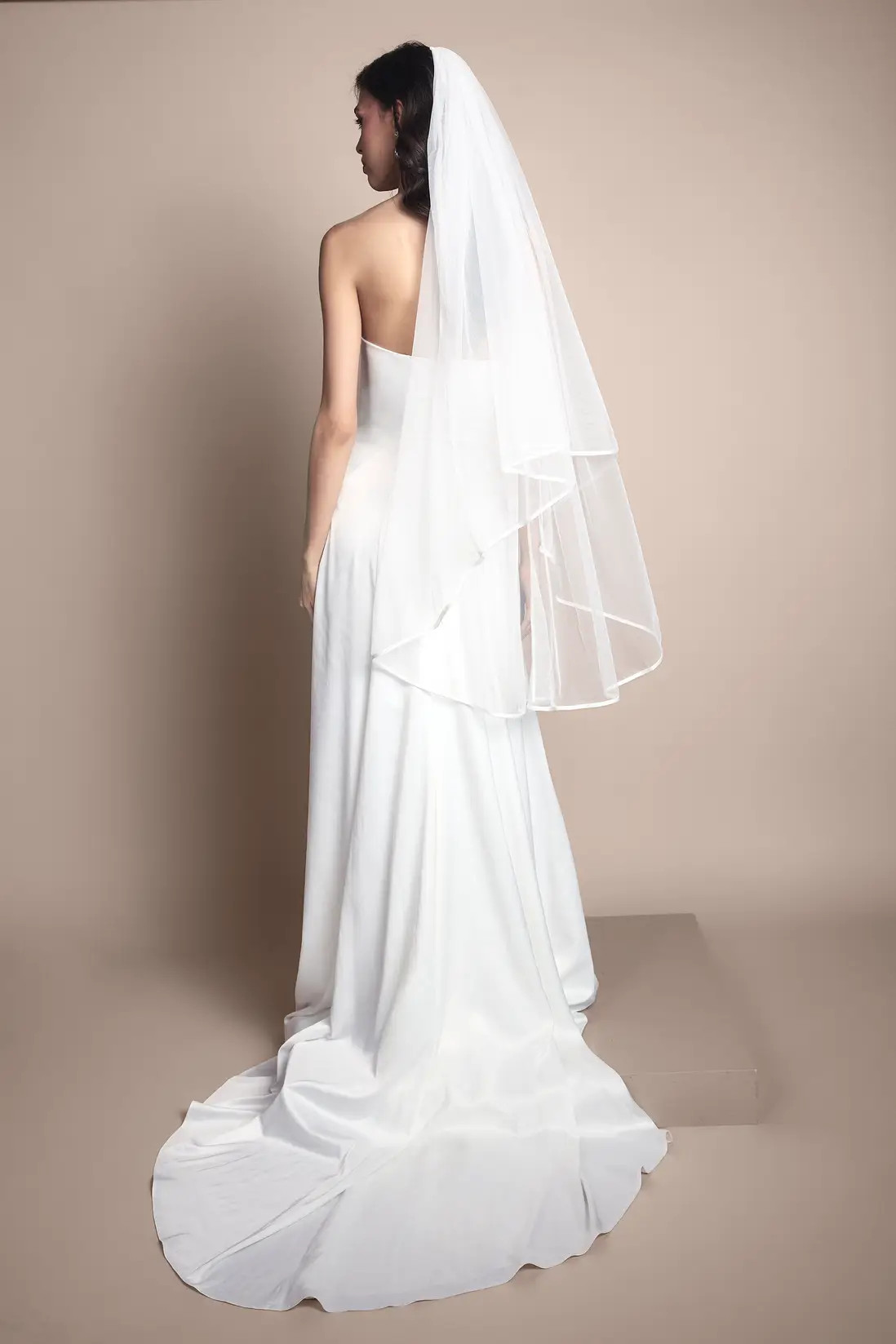 Fingertip Length Tulle Veil | Karen Millen
