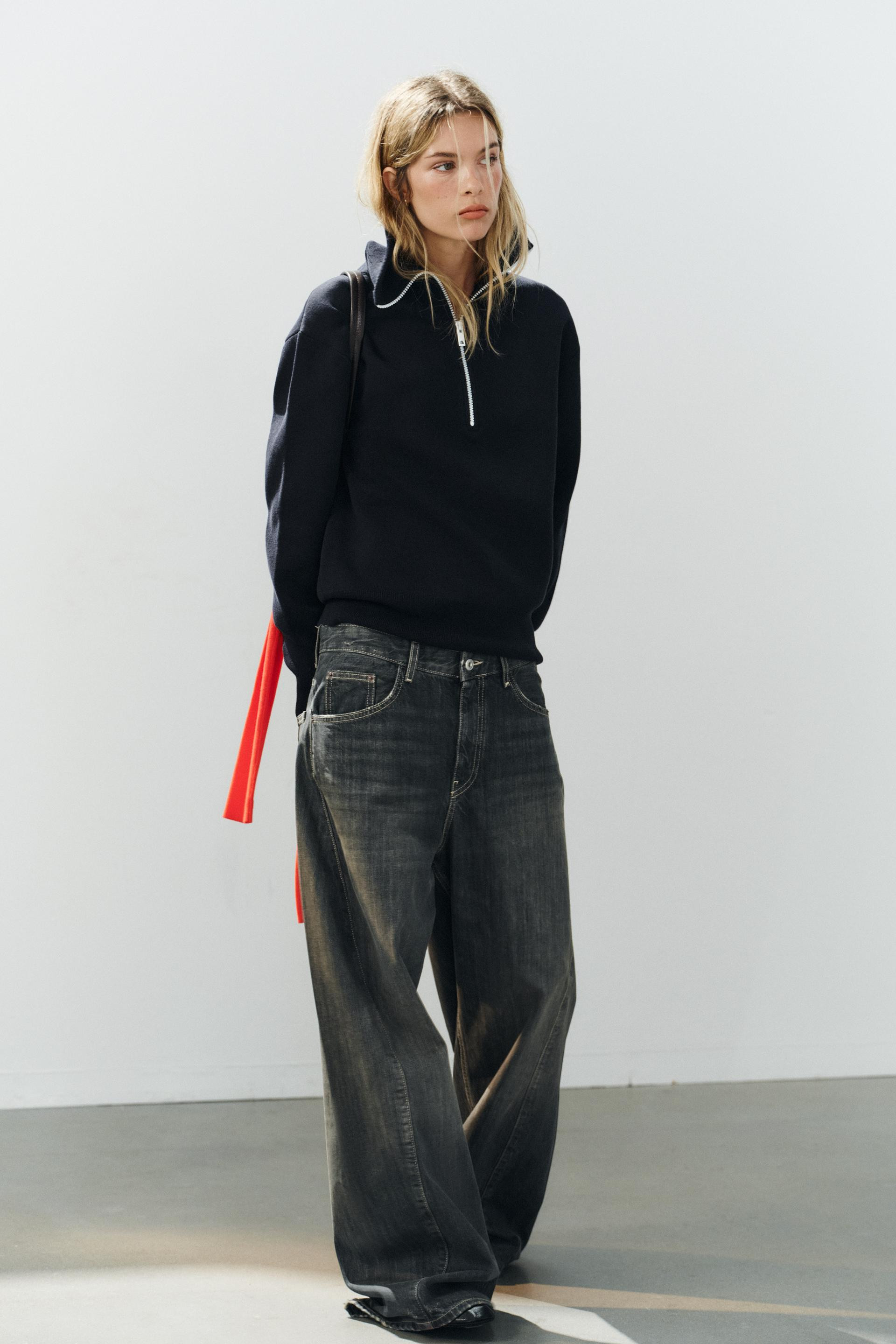 OVERSIZED ZIP-UP KNIT SWEATER | Zara US