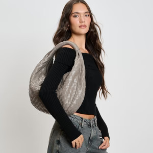 Cassandra Hobo | Moda Luxe