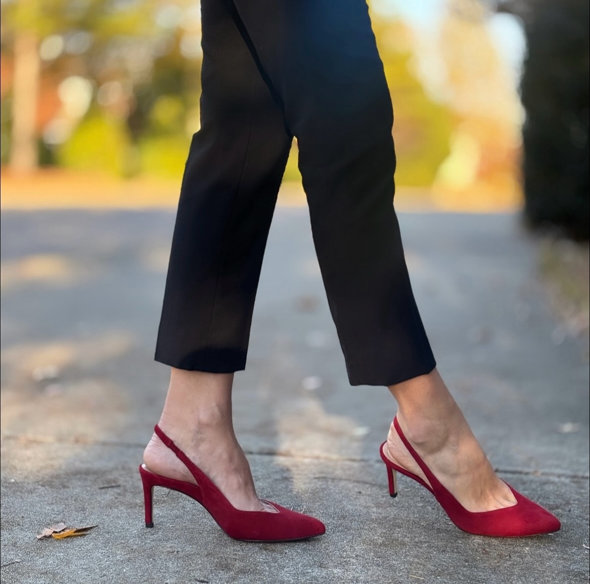 I’ll always love a touch of red 💌👠💄

• Heels - Mia by @inez ~ caterina15 
