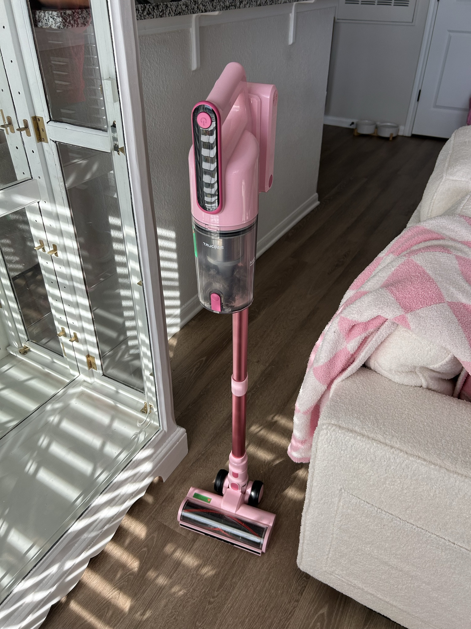 the prettiest vacuum cleaner🌸☁️✨

#LTKGiftGuide #LTKHome #LTKActive