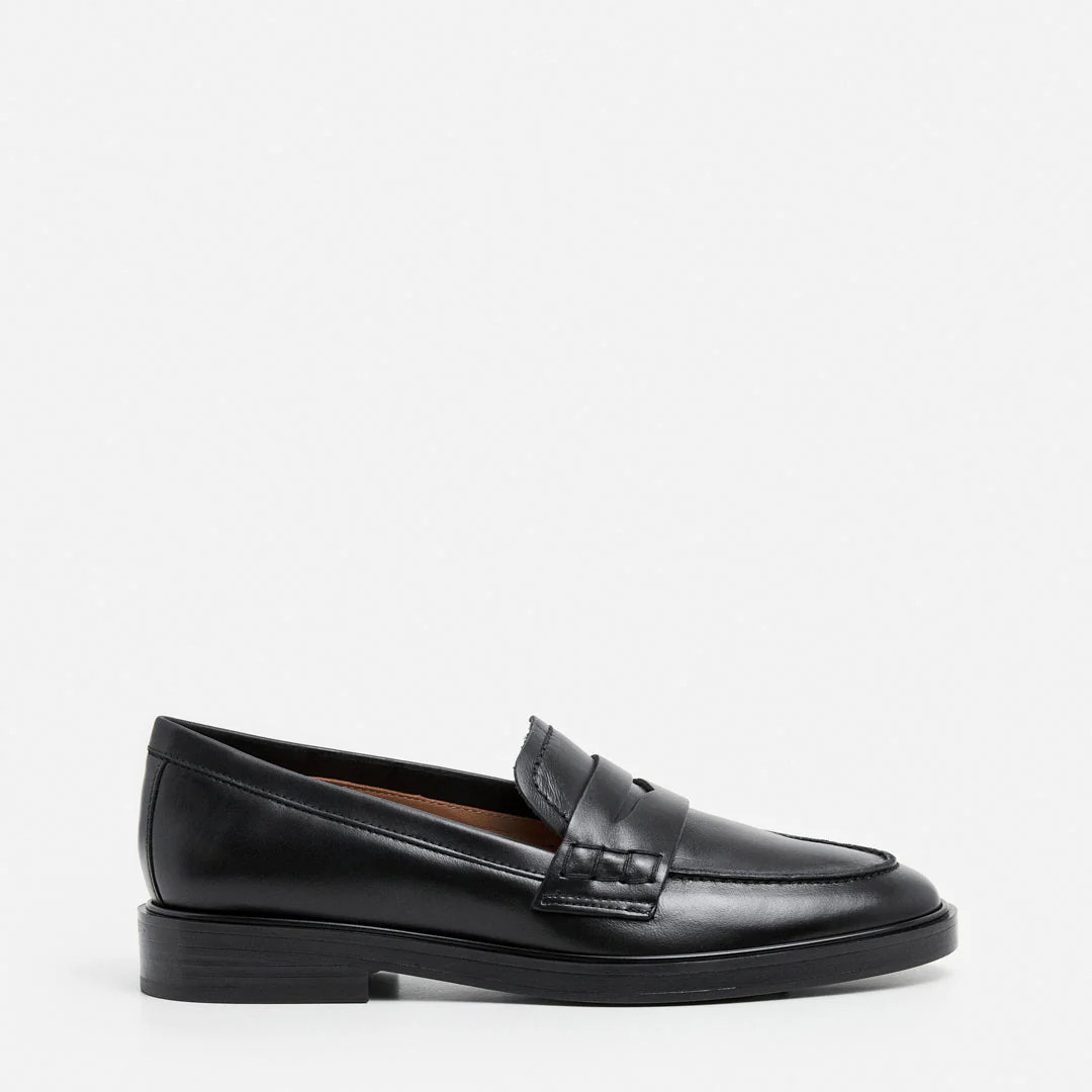 Sara Leather Black Loafer | Flattered