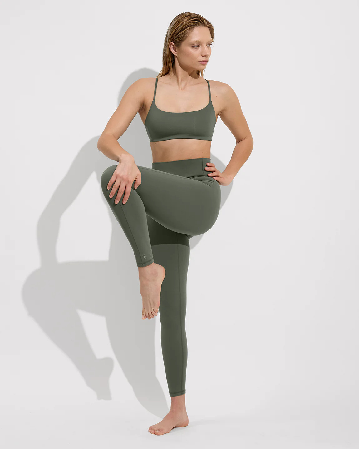 Super Moves Tight - Super Moves Fabric Green Legging | Left on Friday
