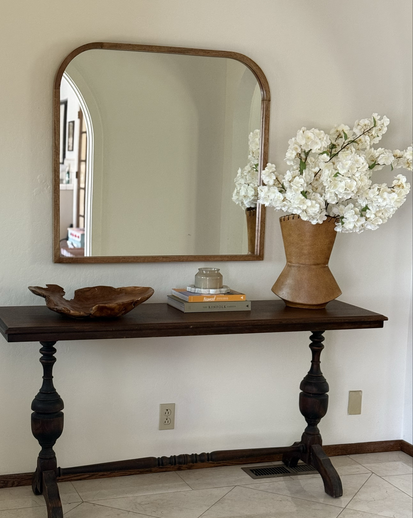 Adding the perfect summer flowers to our entry way. 

Home decor/ entry way / table style / faux florals 

#LTKStyleTip #LTKHome