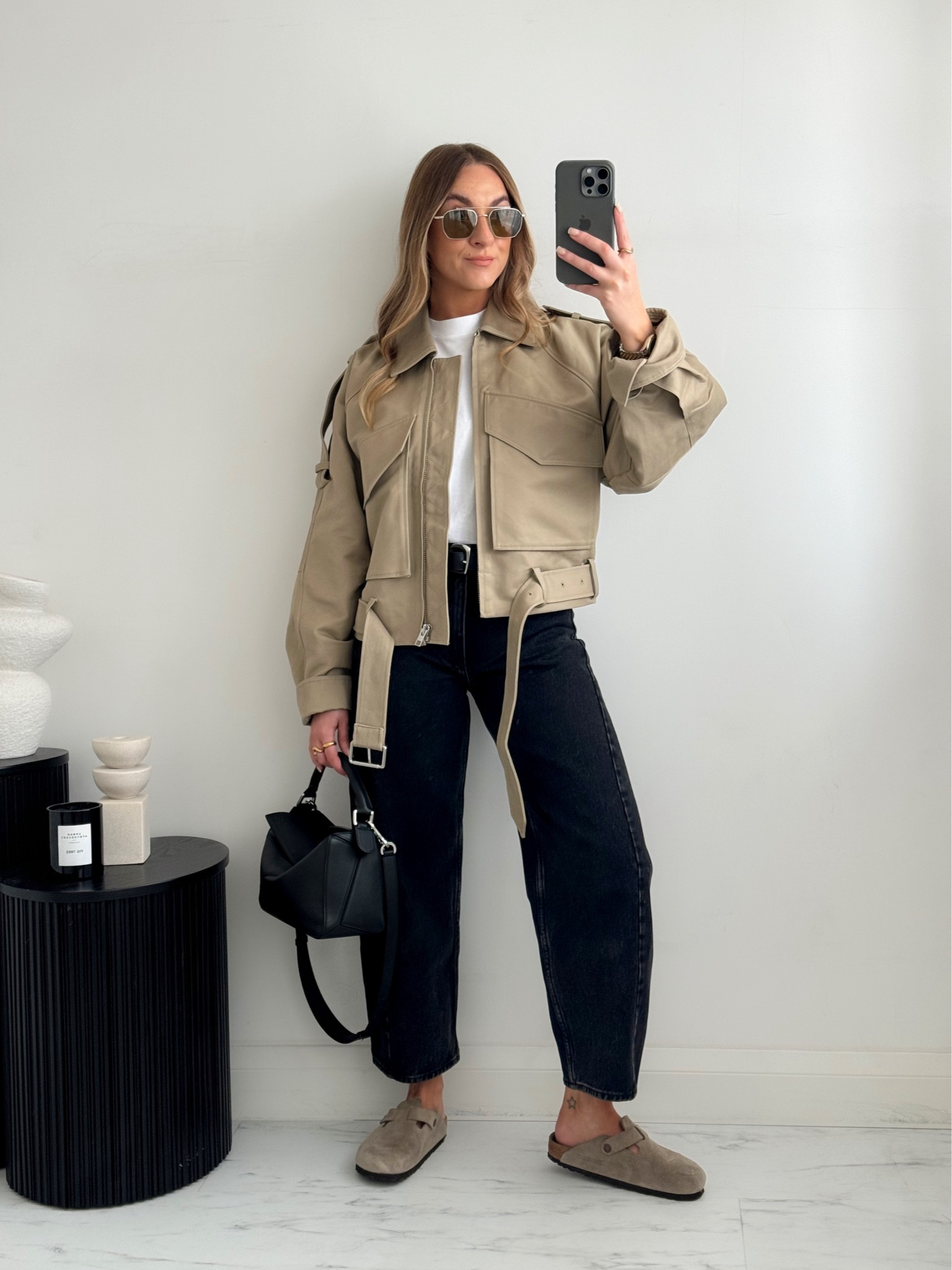 Barrel leg jeans & Birkenstock Boston clogs  

#LTKstyletip #LTKshoes #LTKautumn