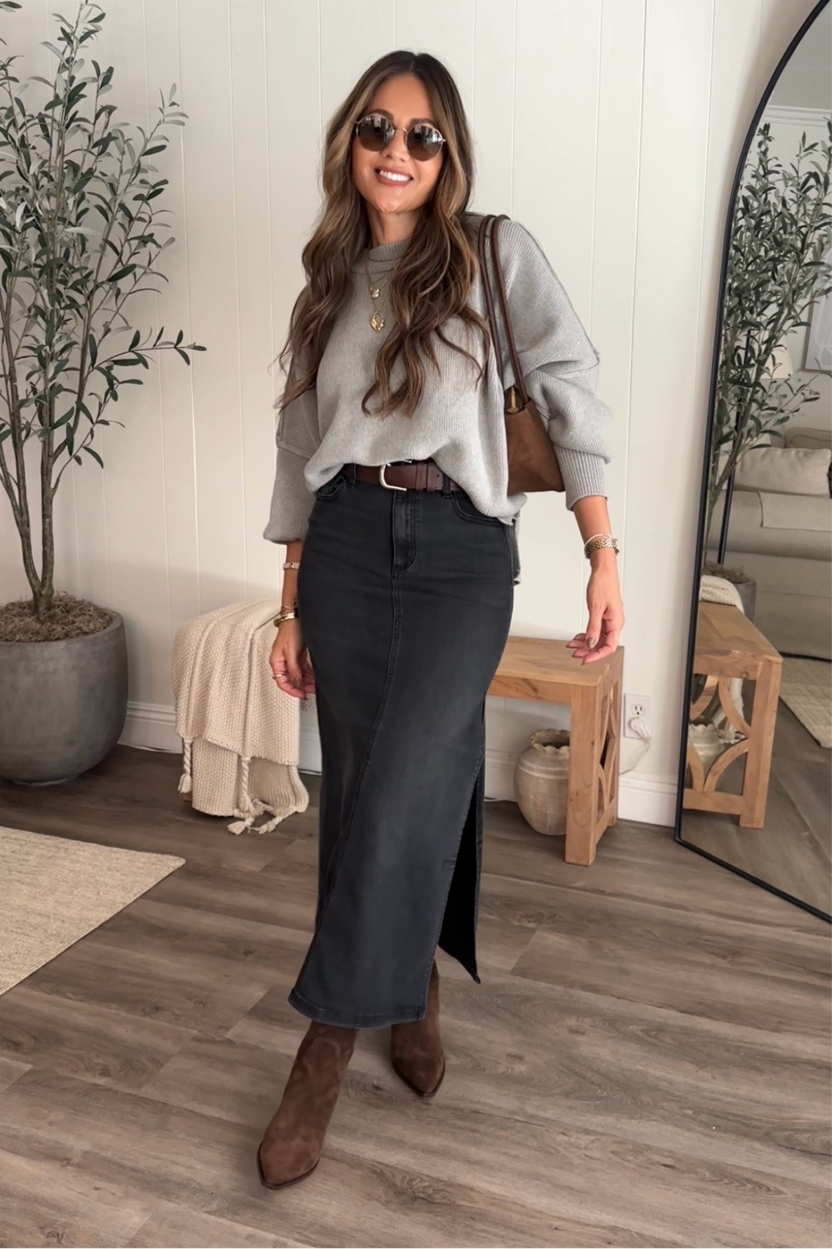 Wearing a small in skirt and sweater.  The sweater runs oversized 
I’m 5’4”/130

#LTKSeasonal #LTKU #LTKFallSale