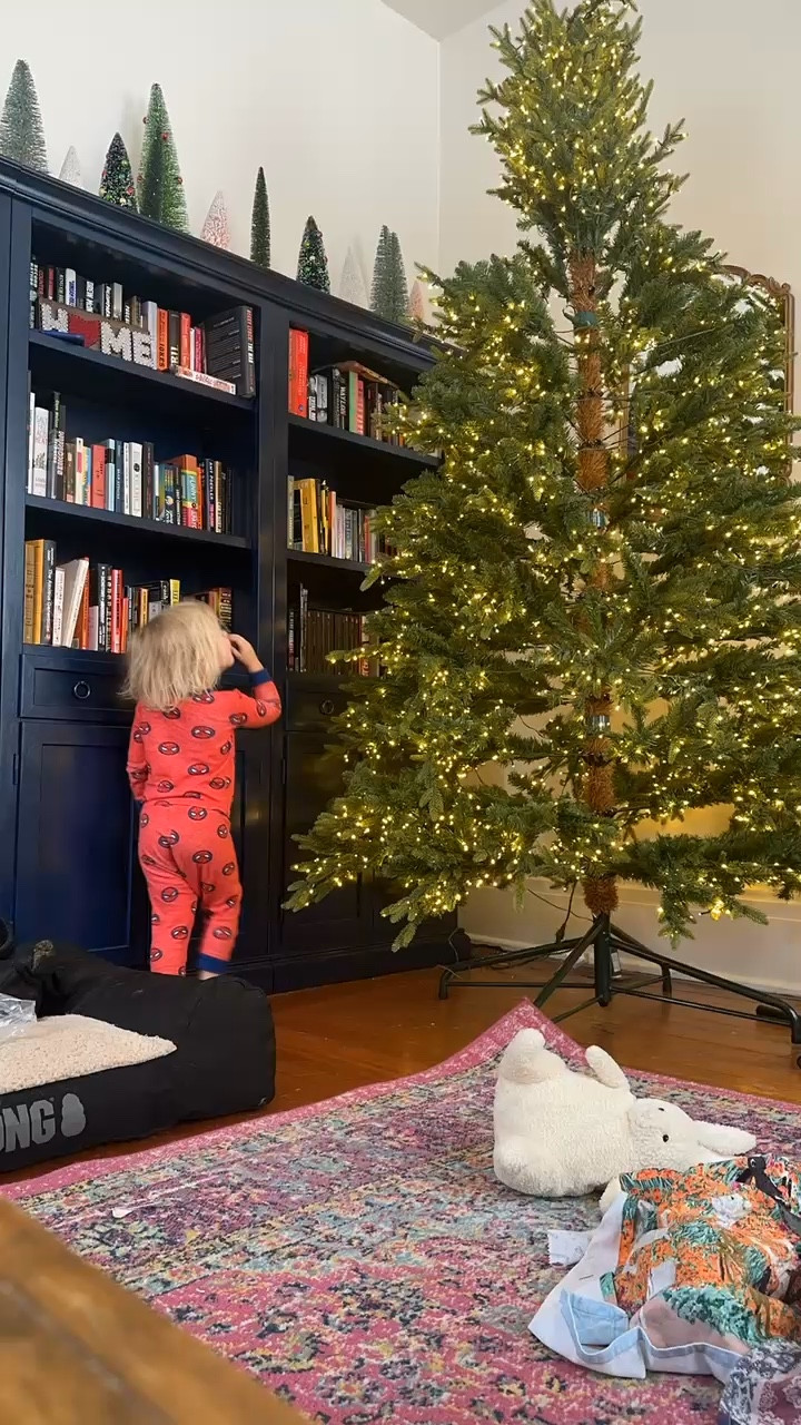 I have always been a real tree gal, but I got a little squirrelly this year was dying to put up my Christmas decorations early 🎁

You can’t do a real tree in November!!! So I bought this beauty, and honestly- she’s stunning and I’m really excited to not have needles all over my floor! 🎄🎄🎄

#LTKSeasonal #LTKHoliday #LTKHome