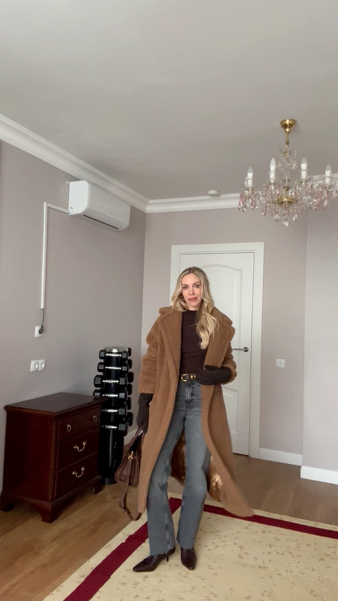 Teddy coat, winter ootd, gray and brown outfit, gray straight leg jeans, chocolate brown mockneck tee

#LTKootd #LTKOver40 #LTKSeasonal