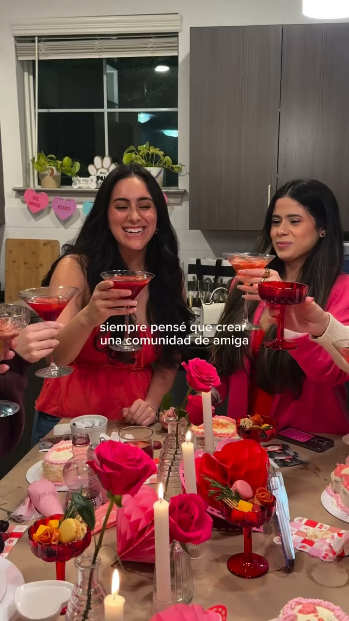 Nunca está demás una noche de chicas💝

Me encanto celebrar Galentines y poder capturar este momento con la Kodak C300R ✨

Si quieren más detalles de como prepare todo me dejan saber🤭 que estoy en mi hosting ERA🫰🏻

Puedes conseguir la camarita aqui

@kodakphotoprinter #kodaklovestory #valentinesday #galentines 

#LTKSeasonal #LTKGiftGuide #LTKMostLoved
